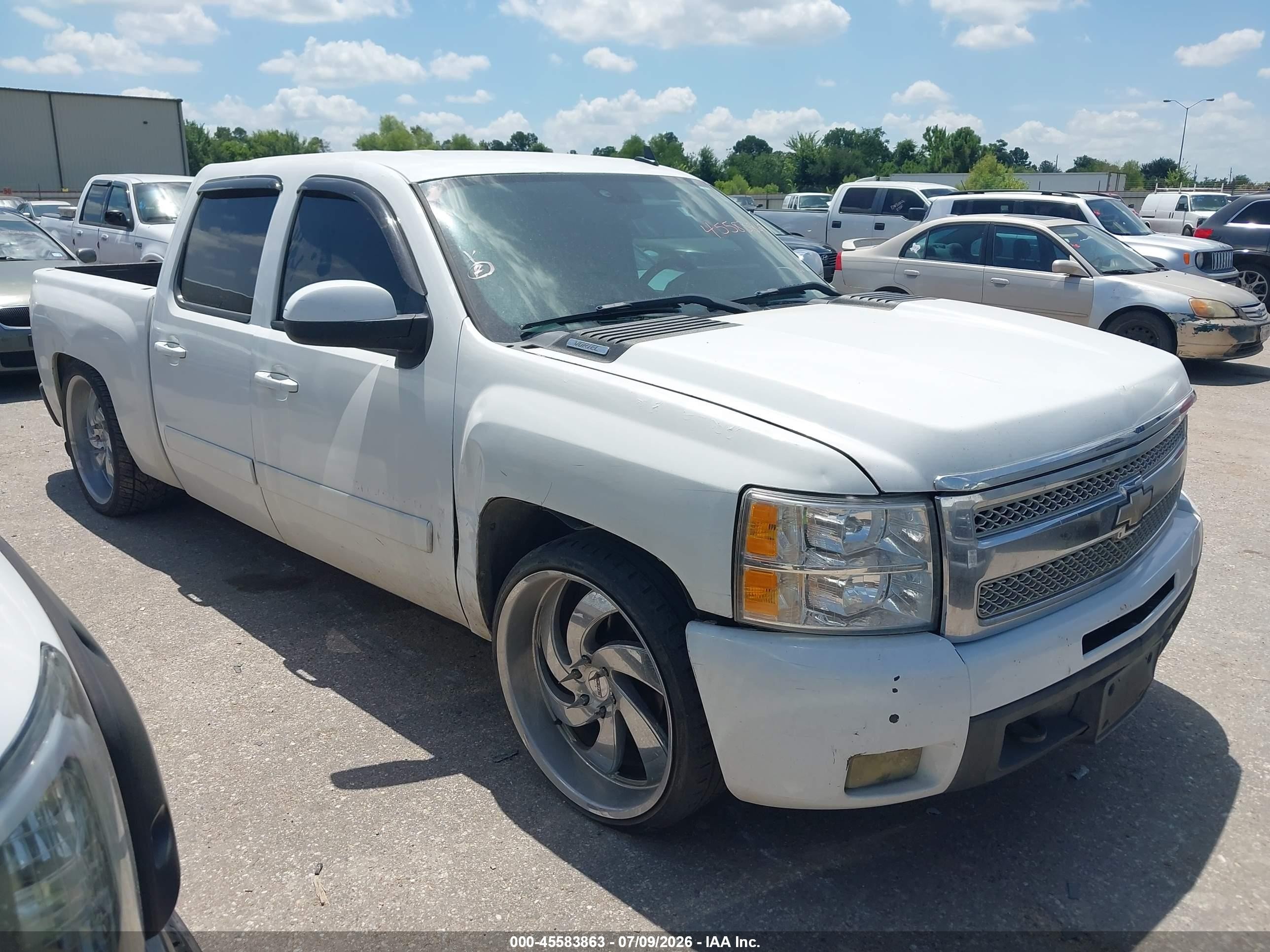 2007 Chevrolet Silverado 1500 Ltz White vin: 3GCEC13007G543241