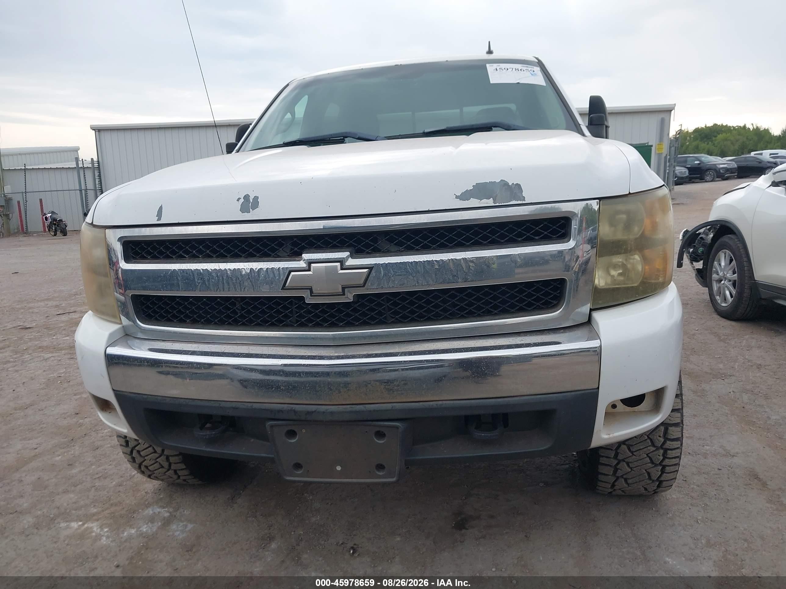 2008 Chevrolet Silverado 1500 Lt1 Белый vin: 3GCEC13028G122185