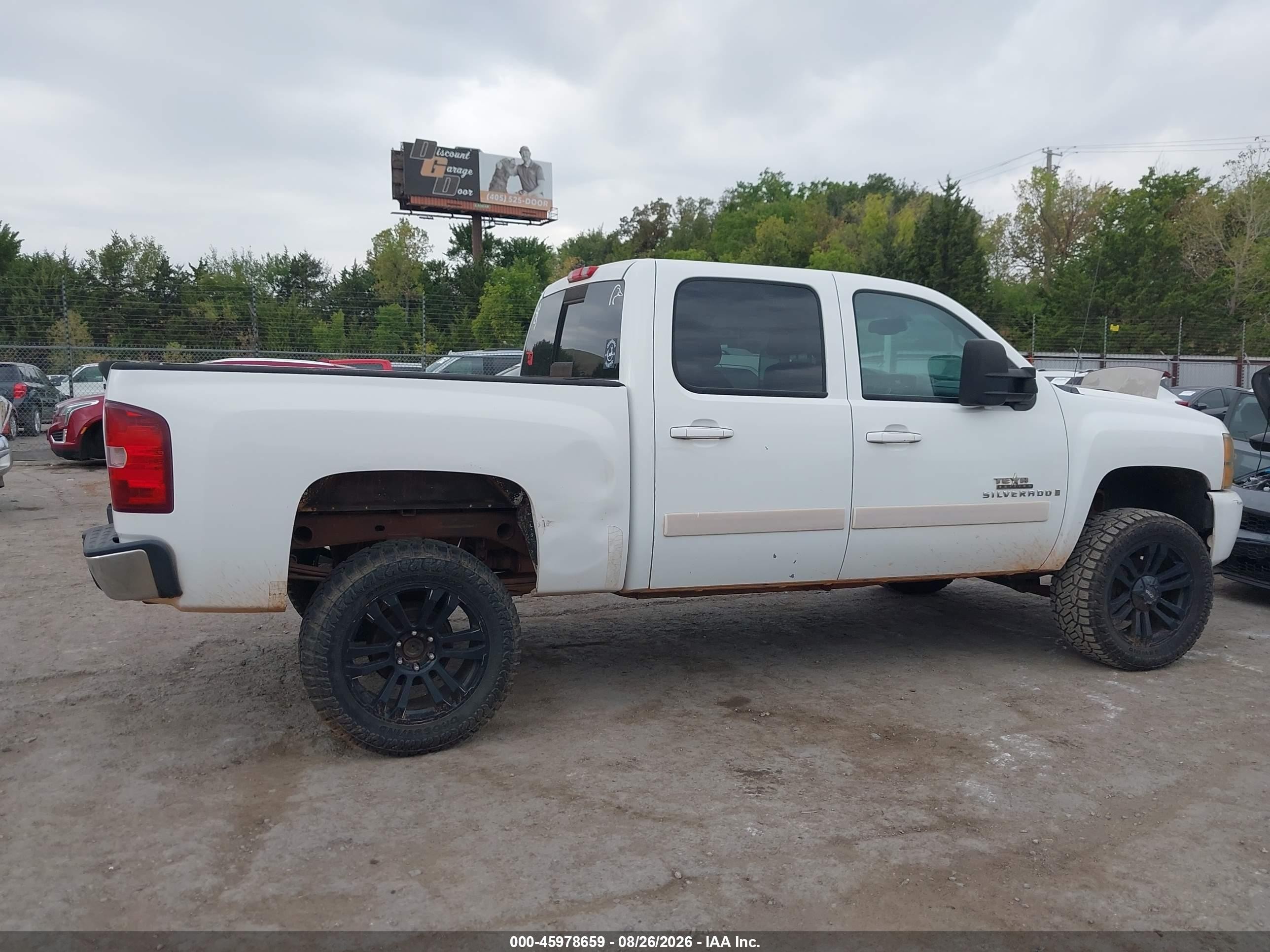 2008 Chevrolet Silverado 1500 Lt1 Белый vin: 3GCEC13028G122185