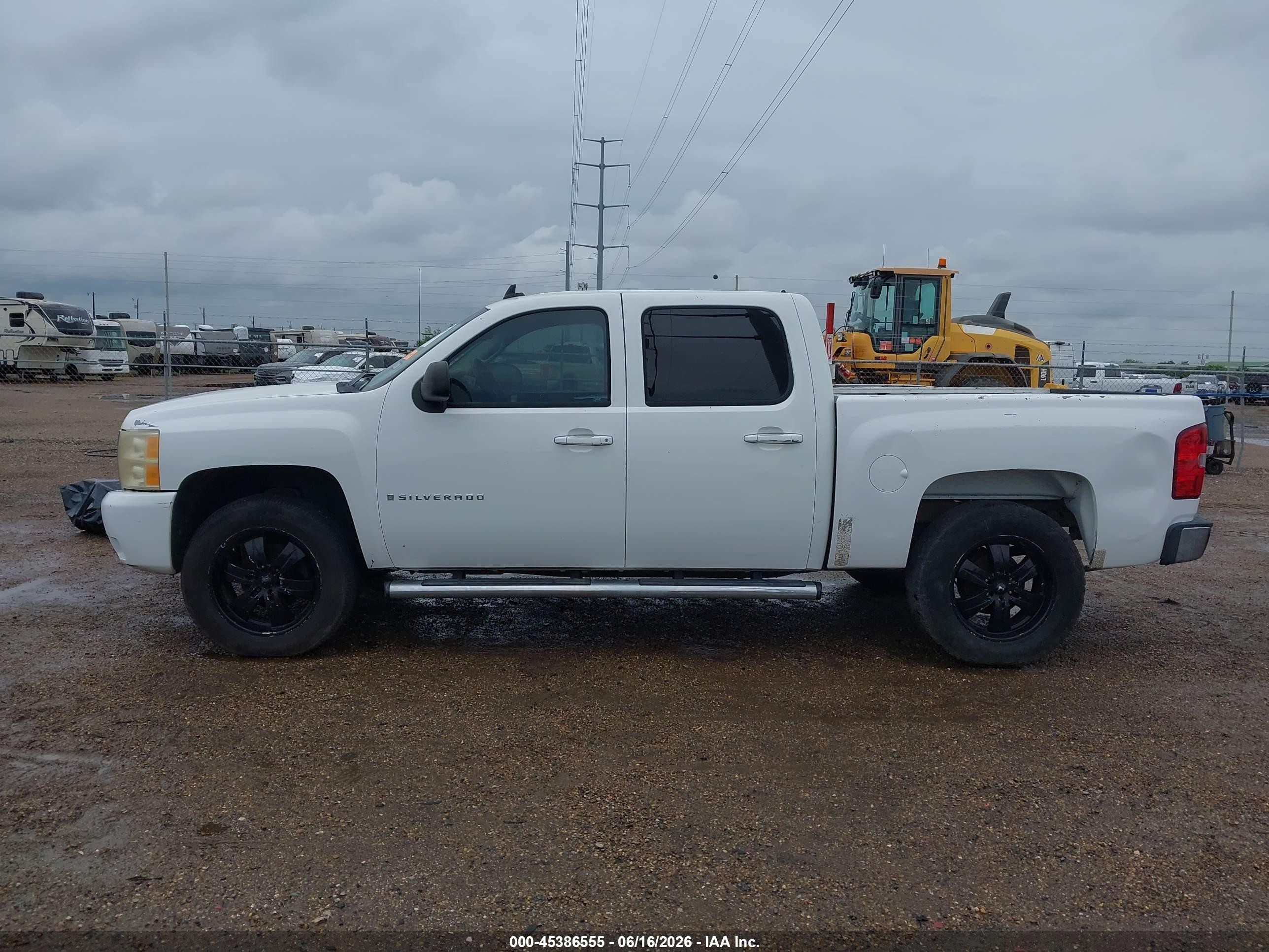 2008 Chevrolet Silverado 1500 Lt2 White vin: 3GCEC130X8G100211