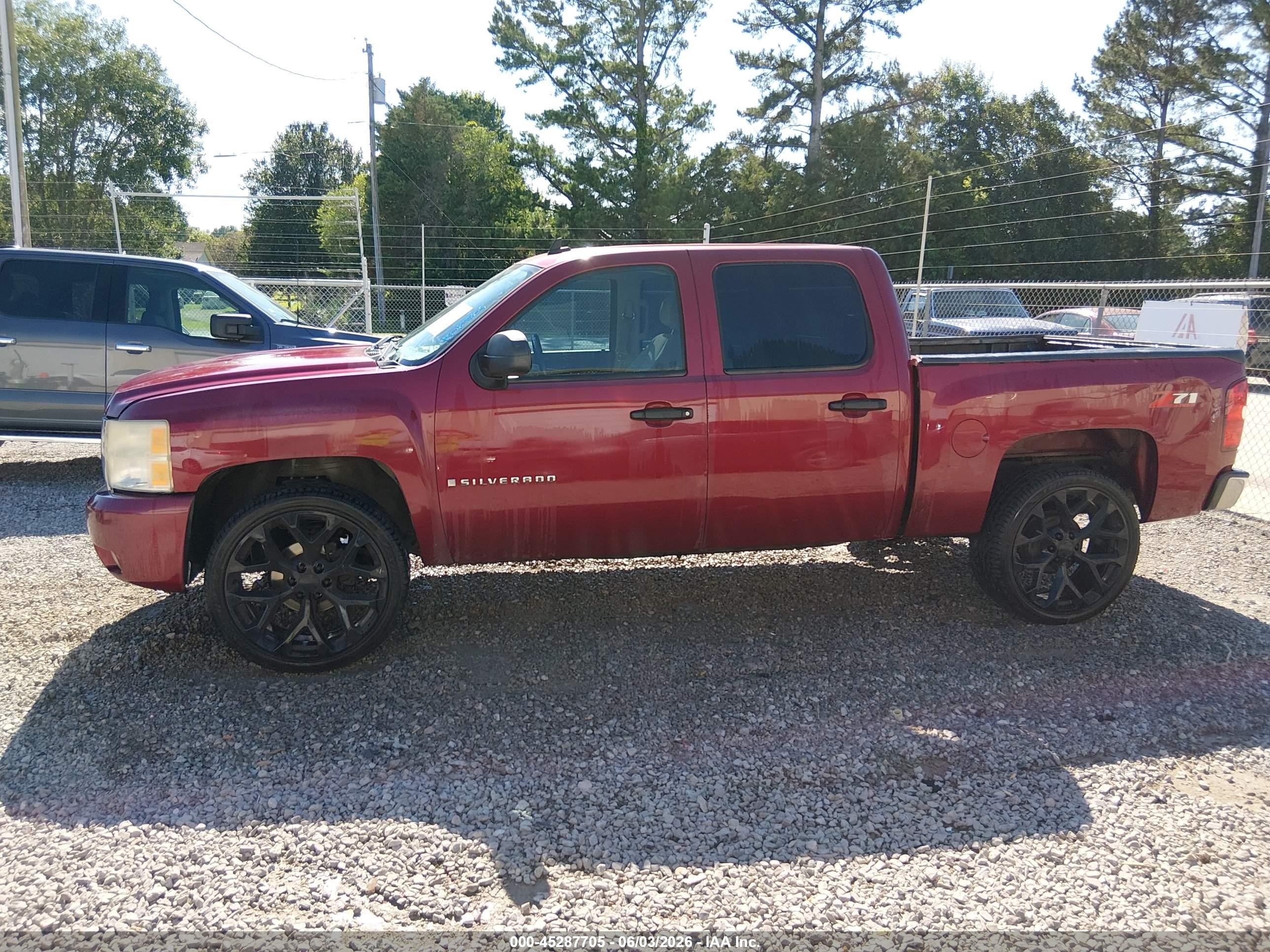 2007 Chevrolet Silverado 1500 Lt1 Red vin: 3GCEC13C07G522948