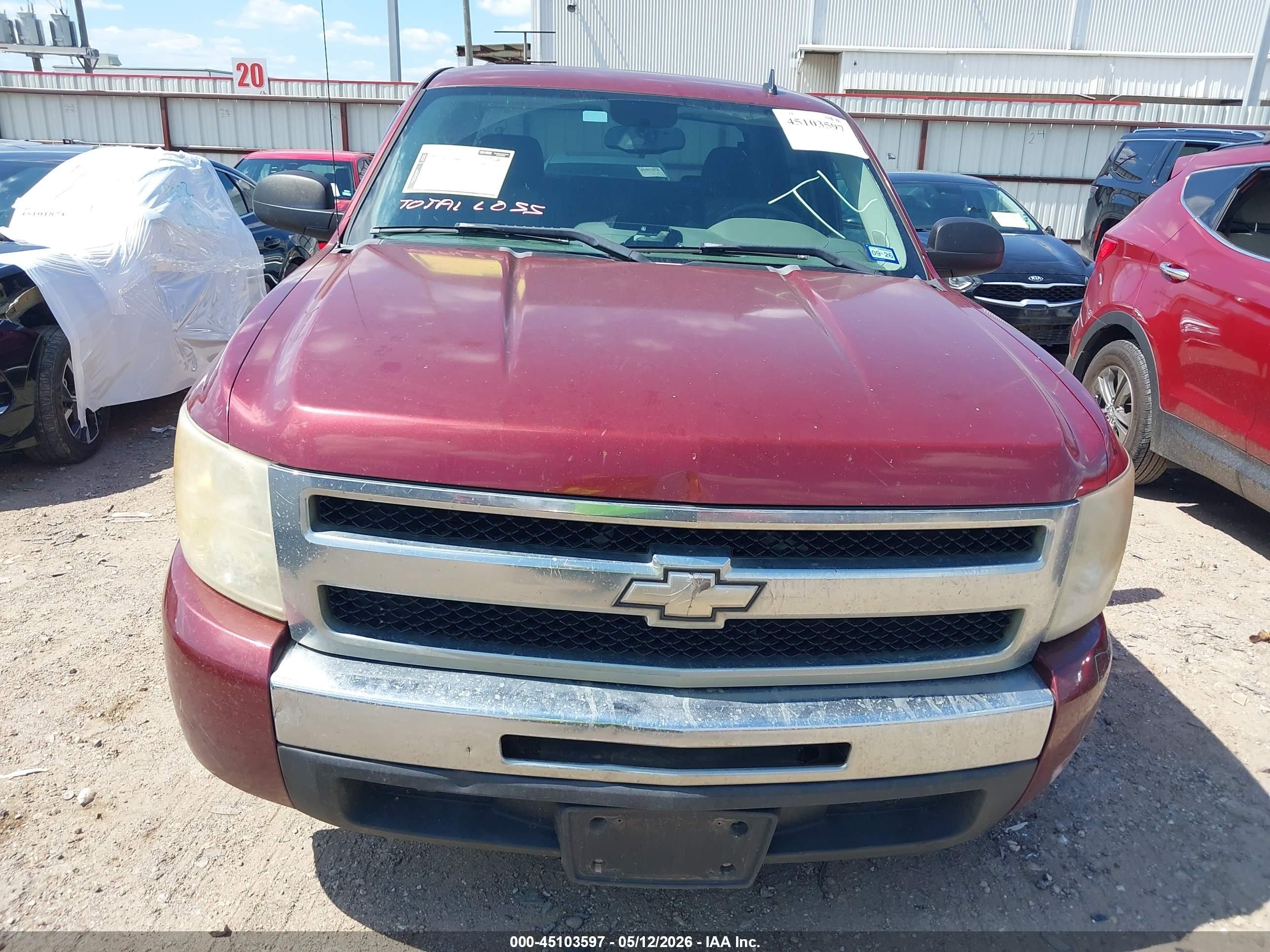2009 Chevrolet Silverado 1500 Ls Красный vin: 3GCEC13C19G179859