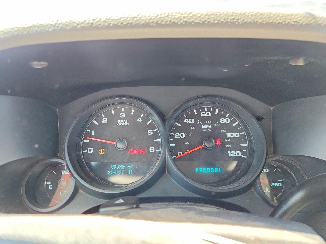 2009 Chevrolet Silverado C1500 Black vin: 3GCEC13C59G111905