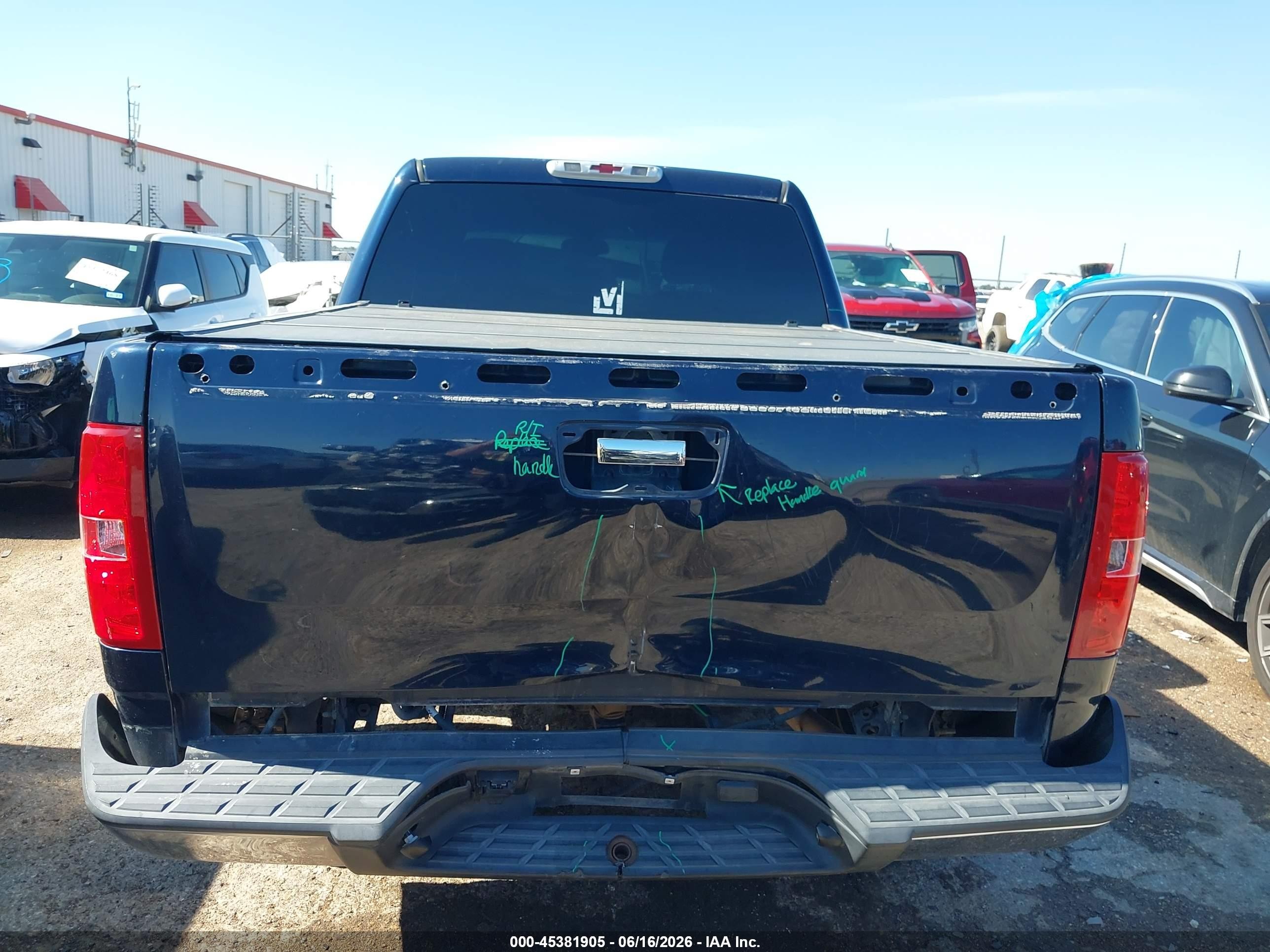 2008 Chevrolet Silverado 1500 Ls Navy vin: 3GCEC13C68G250553