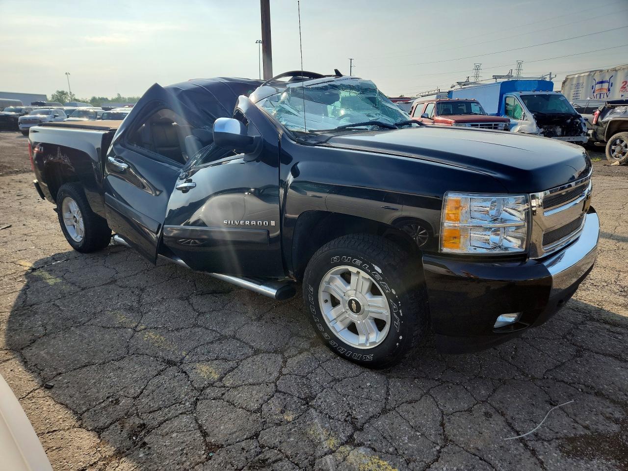 2007 Chevrolet Silverado C1500 Crew Cab Black vin: 3GCEC13C77G528004