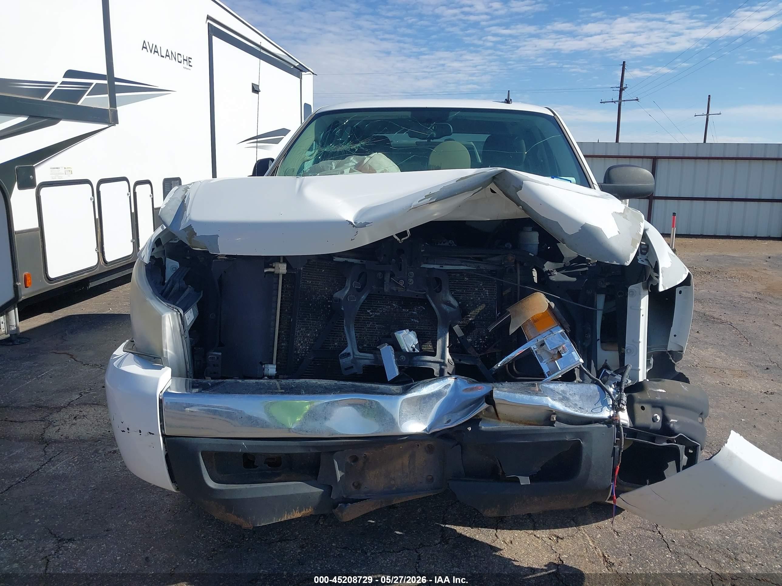 2008 Chevrolet Silverado 1500 Ls White vin: 3GCEC13C88G203864