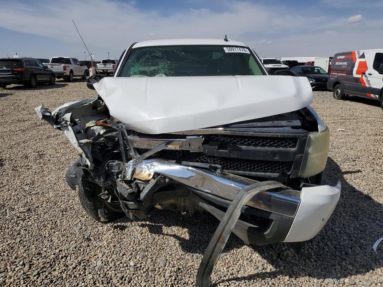 2008 Chevrolet Silverado C1500 White vin: 3GCEC13C98G291095