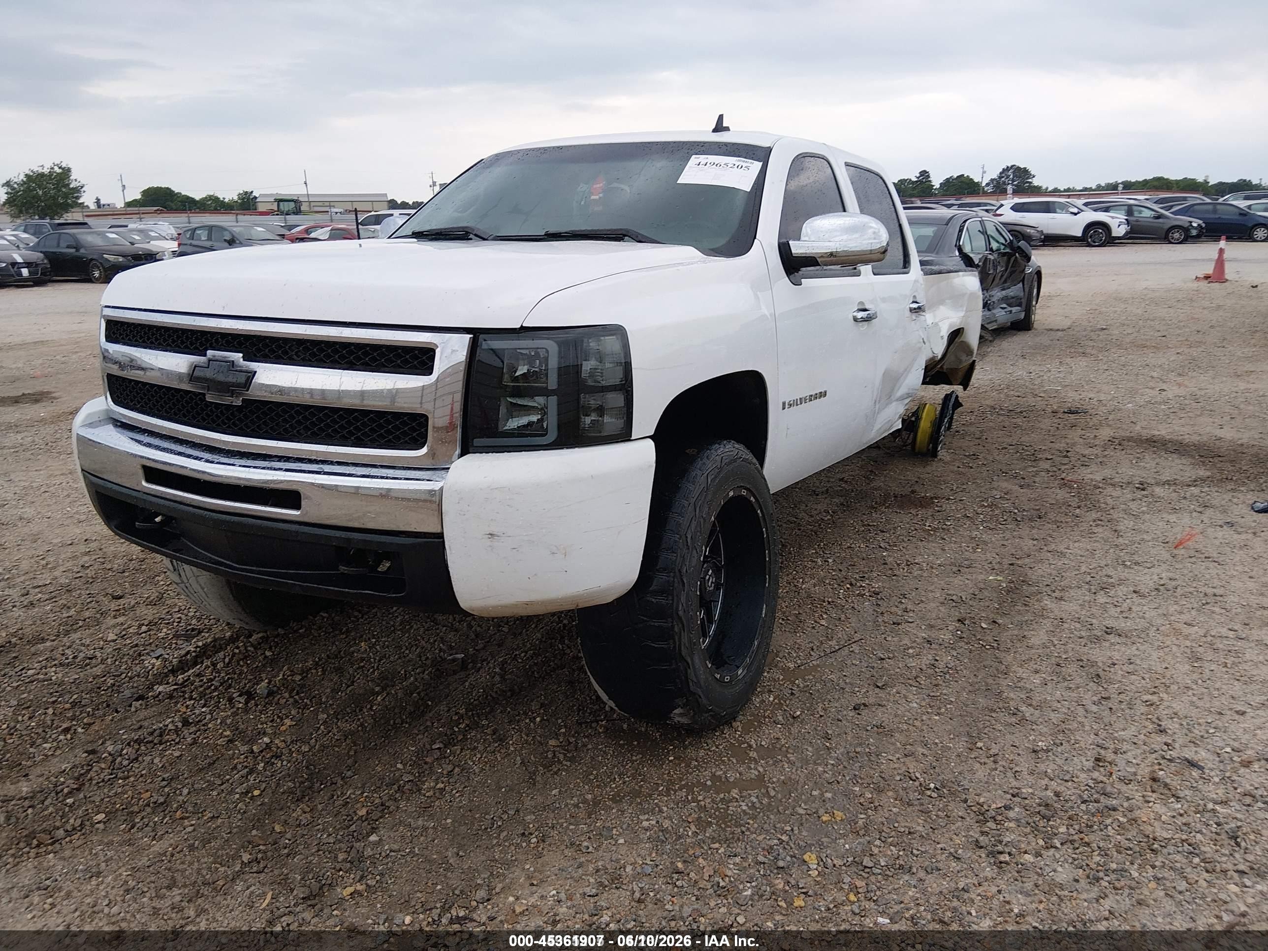 2009 Chevrolet Silverado 1500 Ls White vin: 3GCEC13CX9G248435
