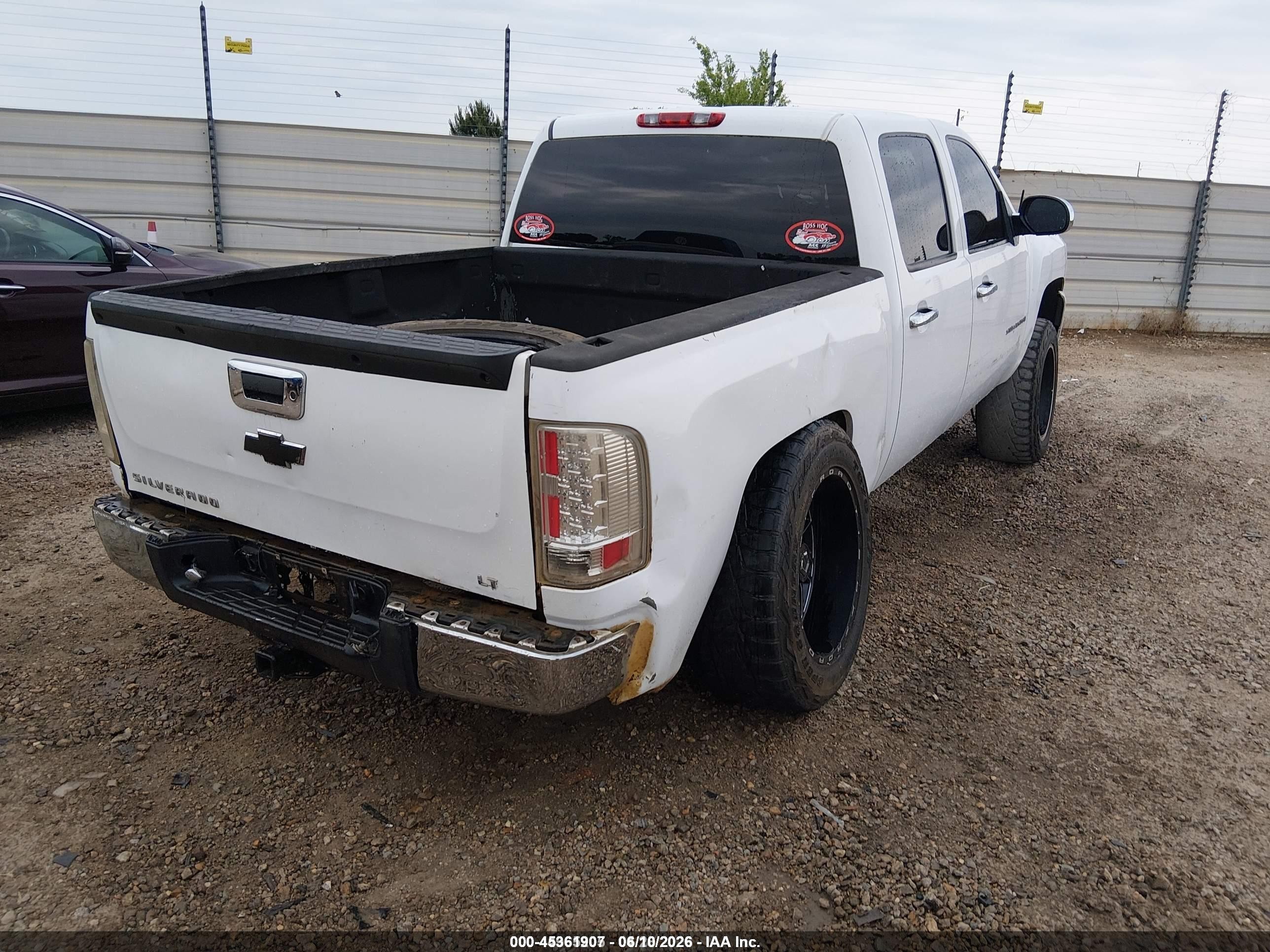 2009 Chevrolet Silverado 1500 Ls White vin: 3GCEC13CX9G248435