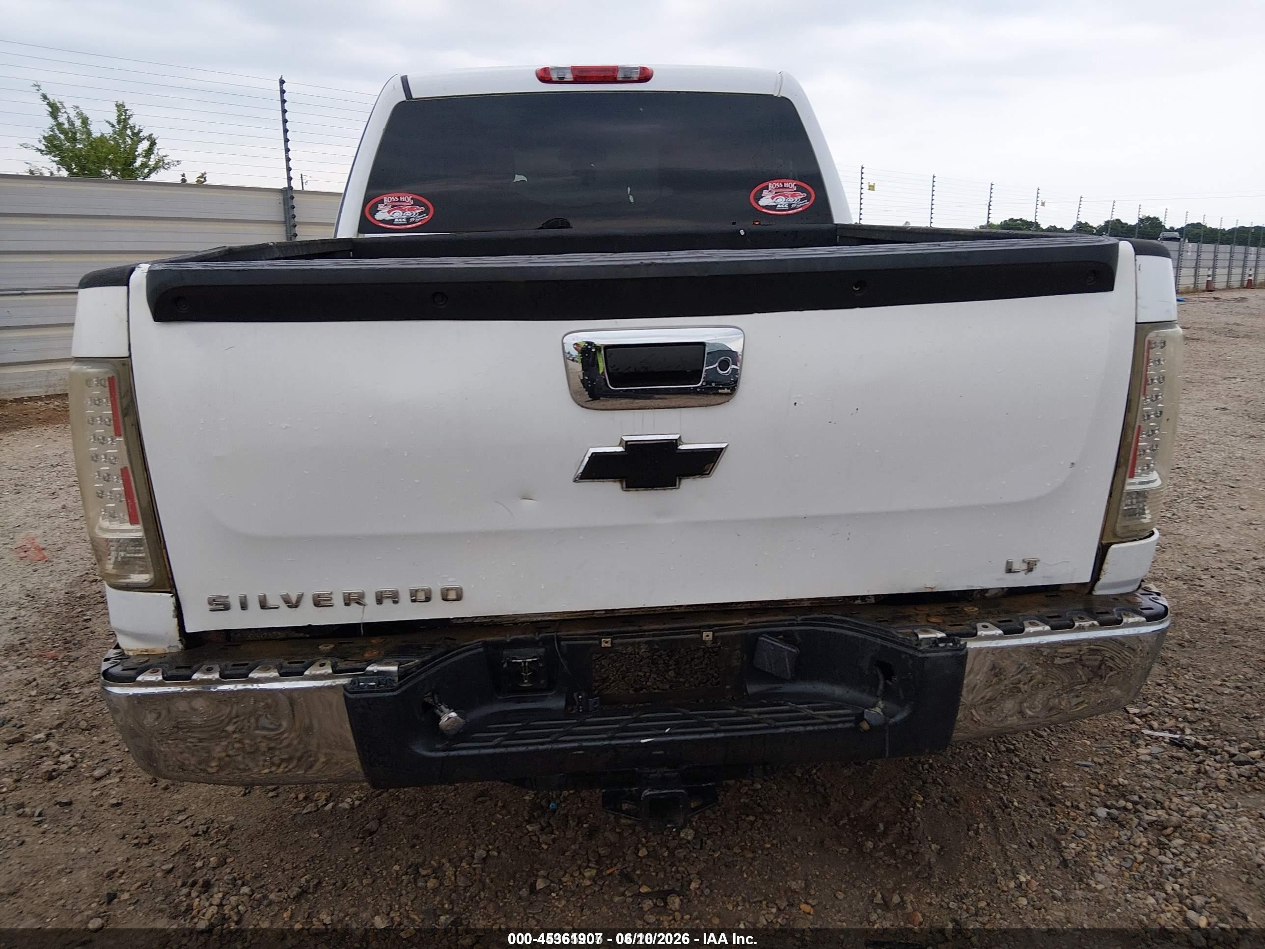 2009 Chevrolet Silverado 1500 Ls White vin: 3GCEC13CX9G248435