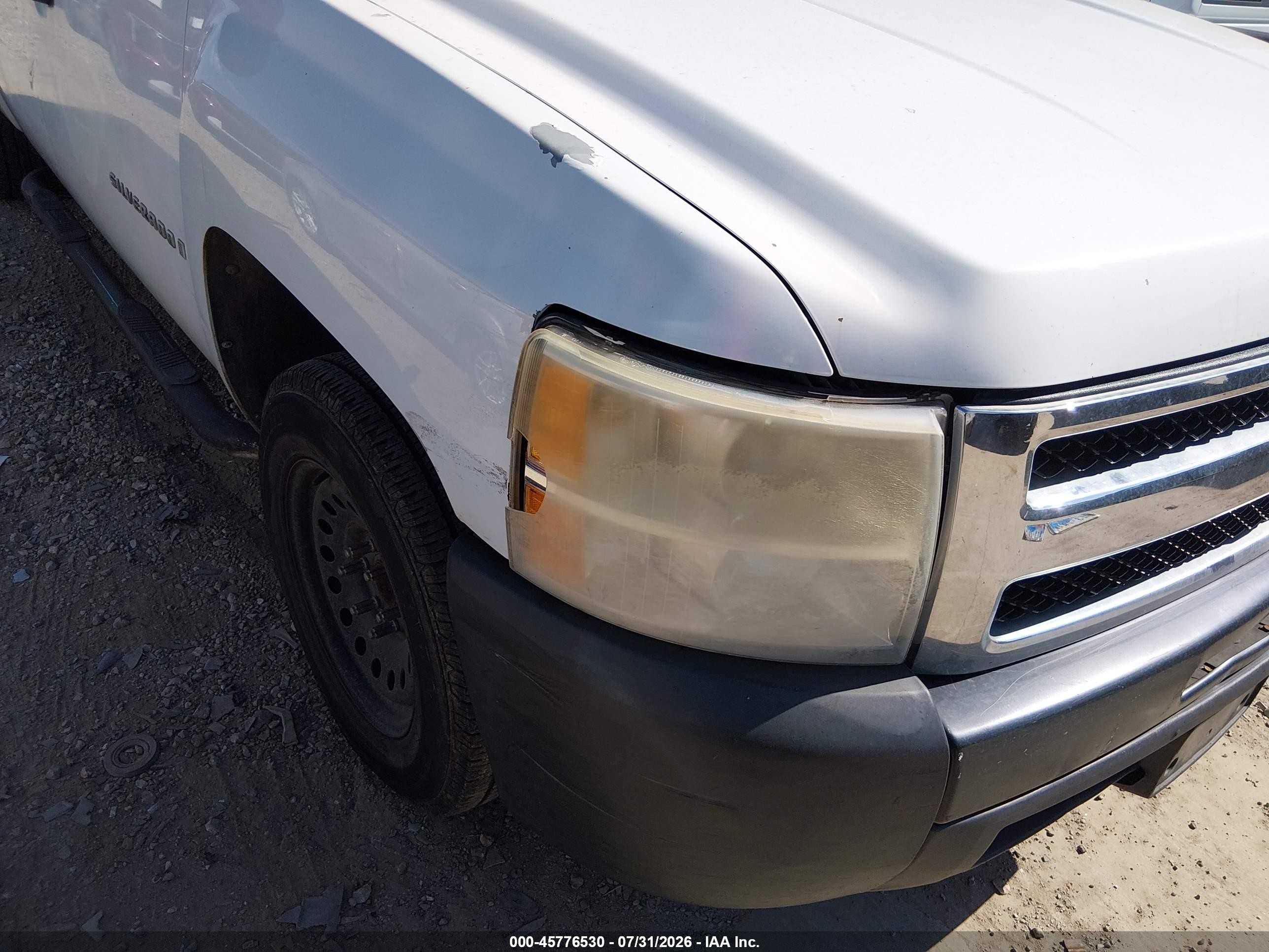 2009 Chevrolet Silverado 1500 Work Truck White vin: 3GCEC13J19G231683