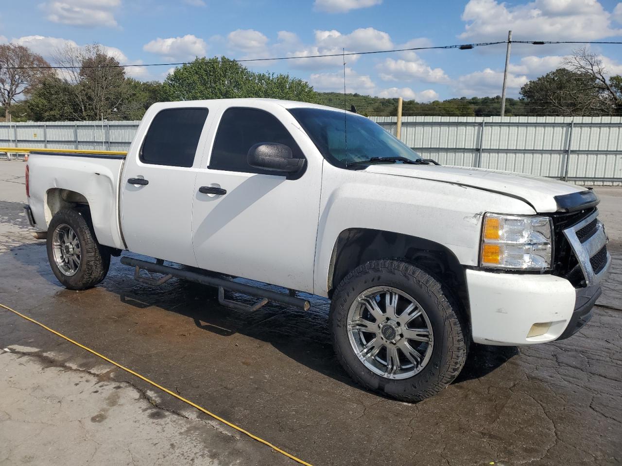 2008 Chevrolet Silverado C1500 White vin: 3GCEC13J68G241561