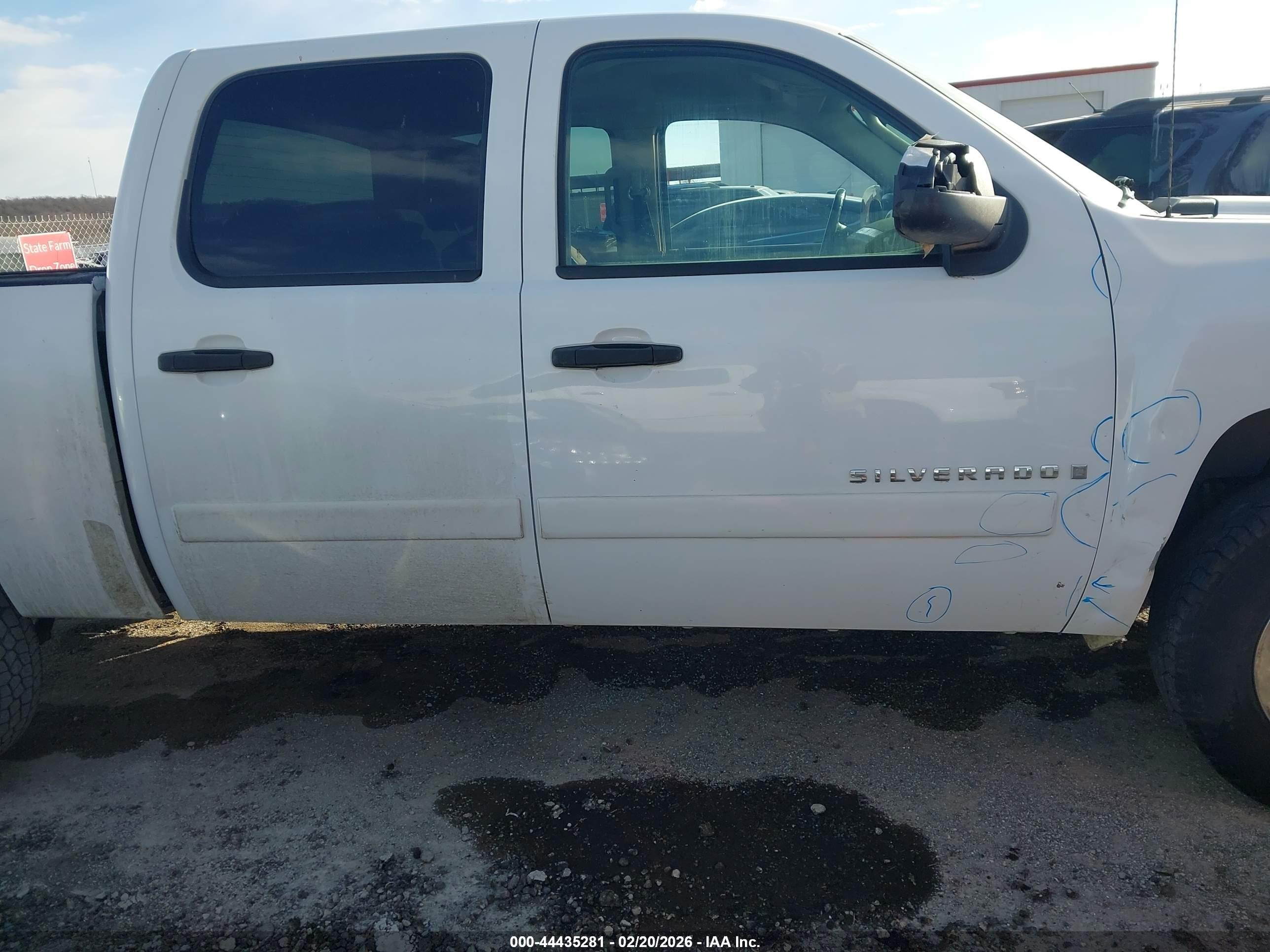 2007 Chevrolet Silverado 1500 Lt1 White vin: 3GCEC13J87G518841