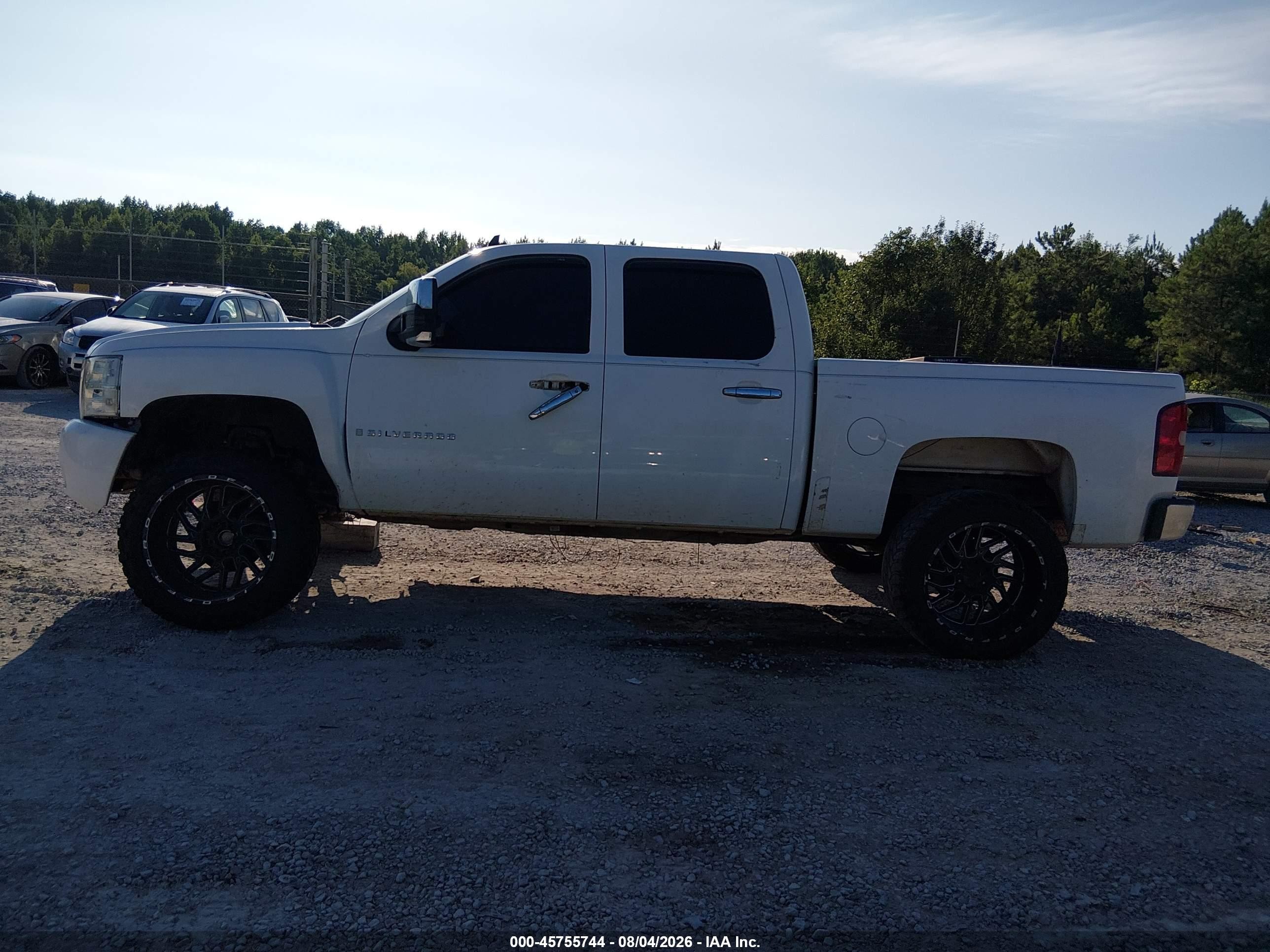 2007 Chevrolet Silverado 1500 Lt1 Белый vin: 3GCEC13JX7G530408