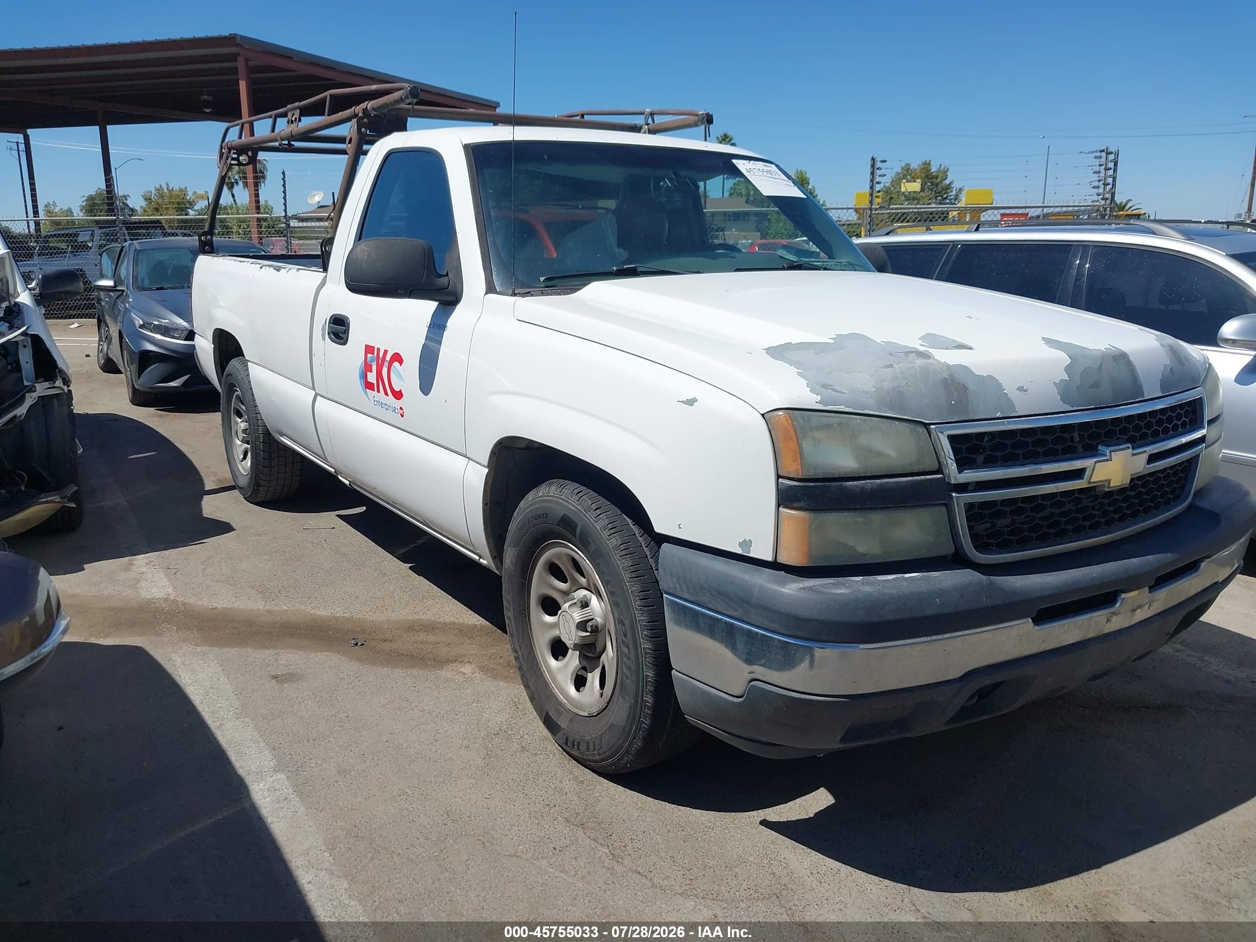 2006 Chevrolet Silverado 1500 Work Truck White vin: 3GCEC14V46G189877