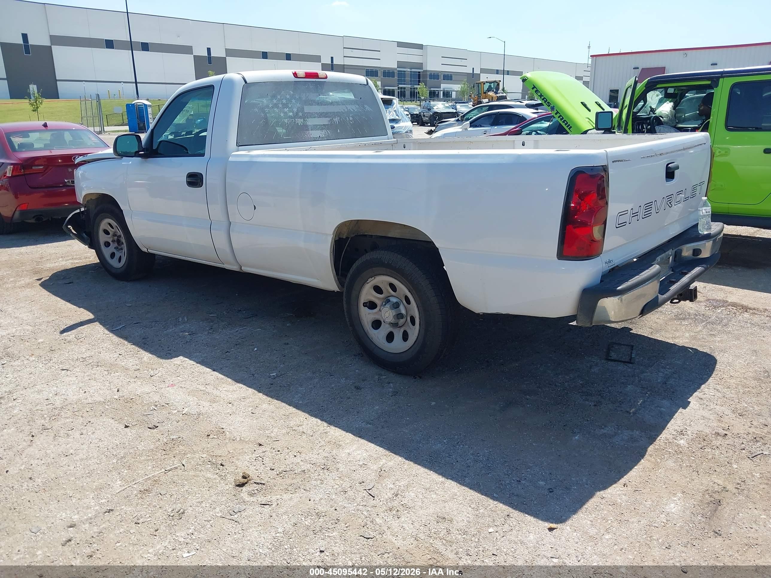 2006 Chevrolet Silverado 1500 Work Truck White vin: 3GCEC14V56G185188