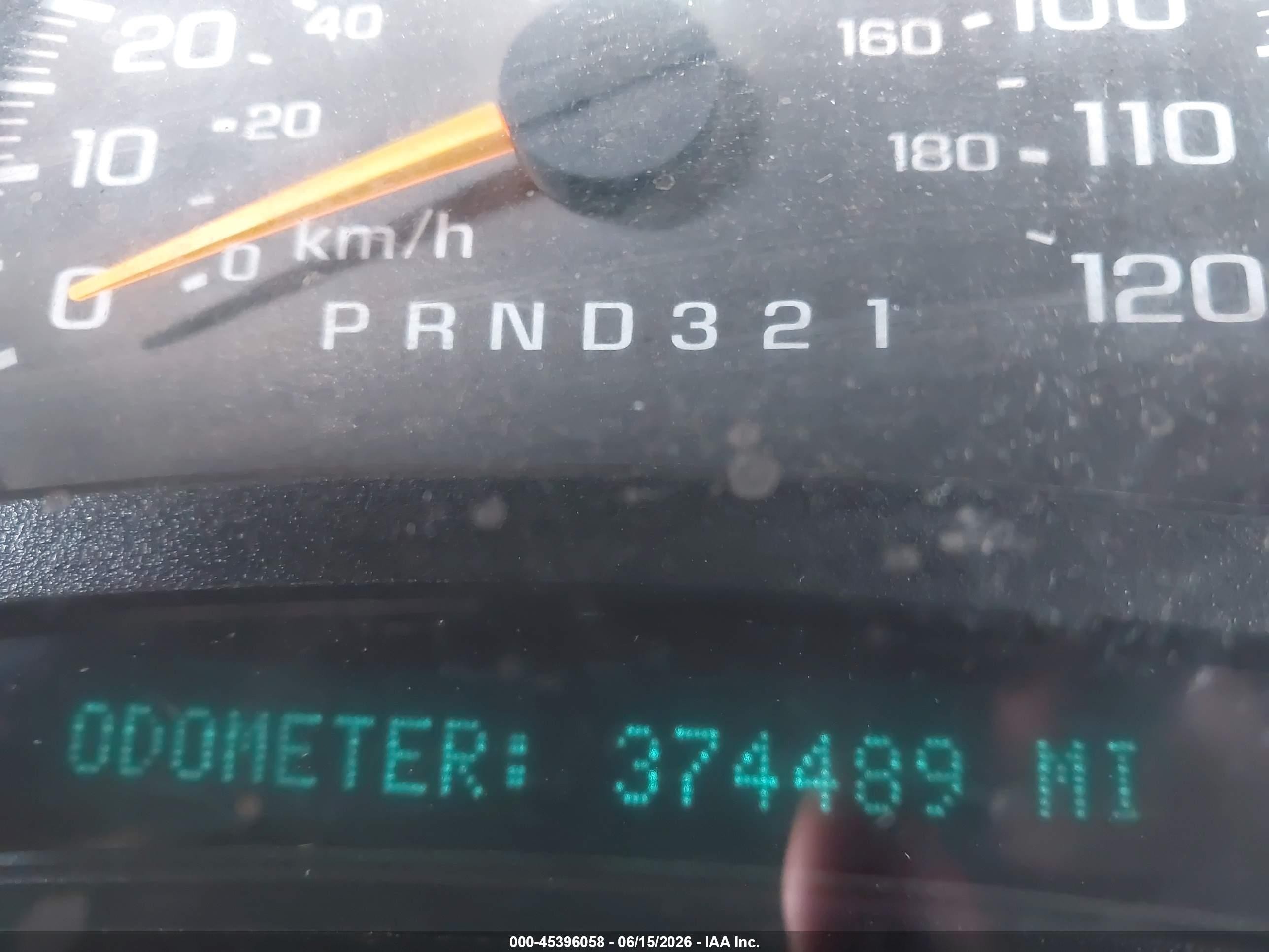 2006 Chevrolet Silverado 1500 Work Truck White vin: 3GCEC14V56G220327