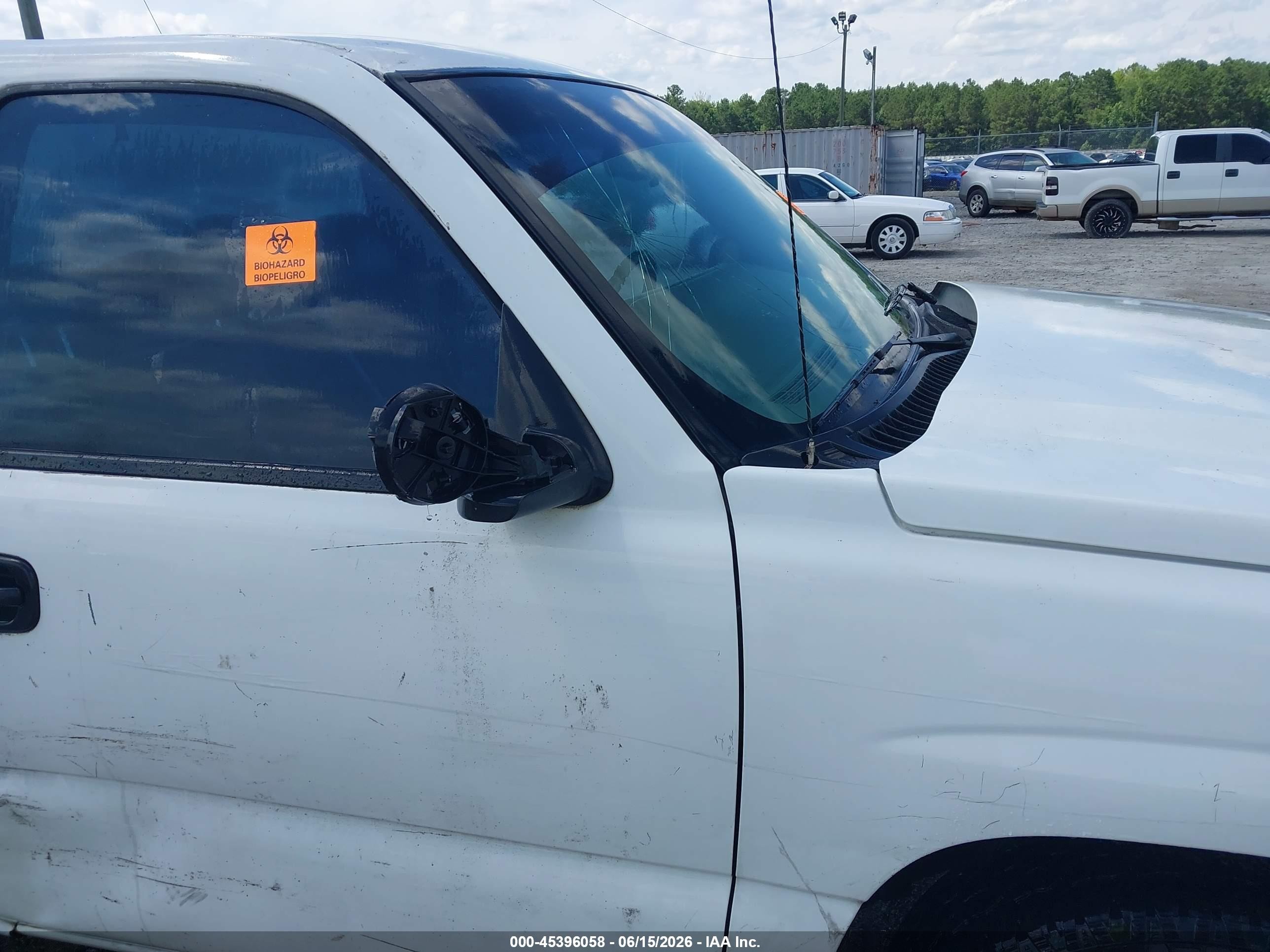 2006 Chevrolet Silverado 1500 Work Truck White vin: 3GCEC14V56G220327