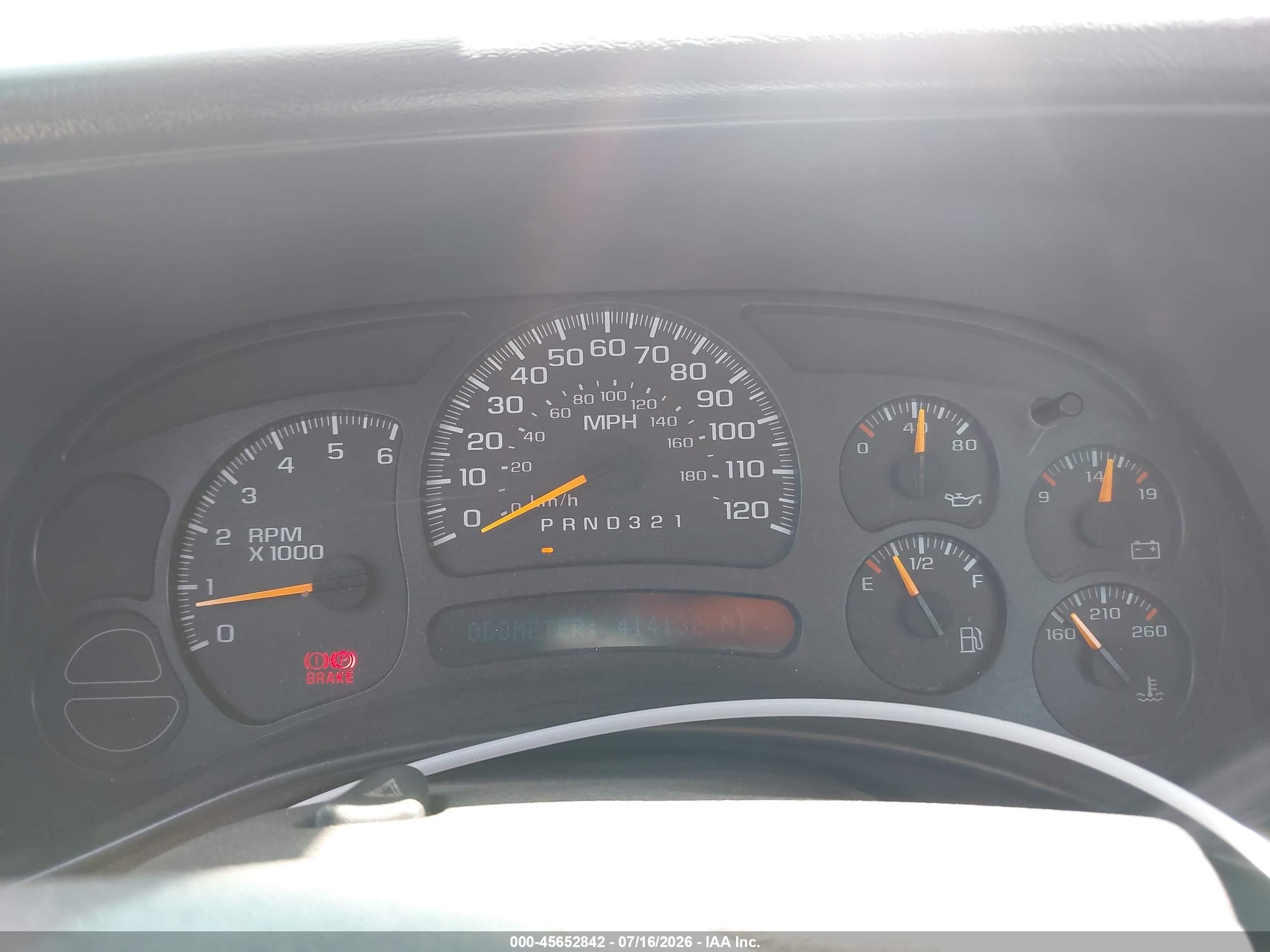 2006 Chevrolet Silverado 1500 Work Truck White vin: 3GCEC14V66G222569