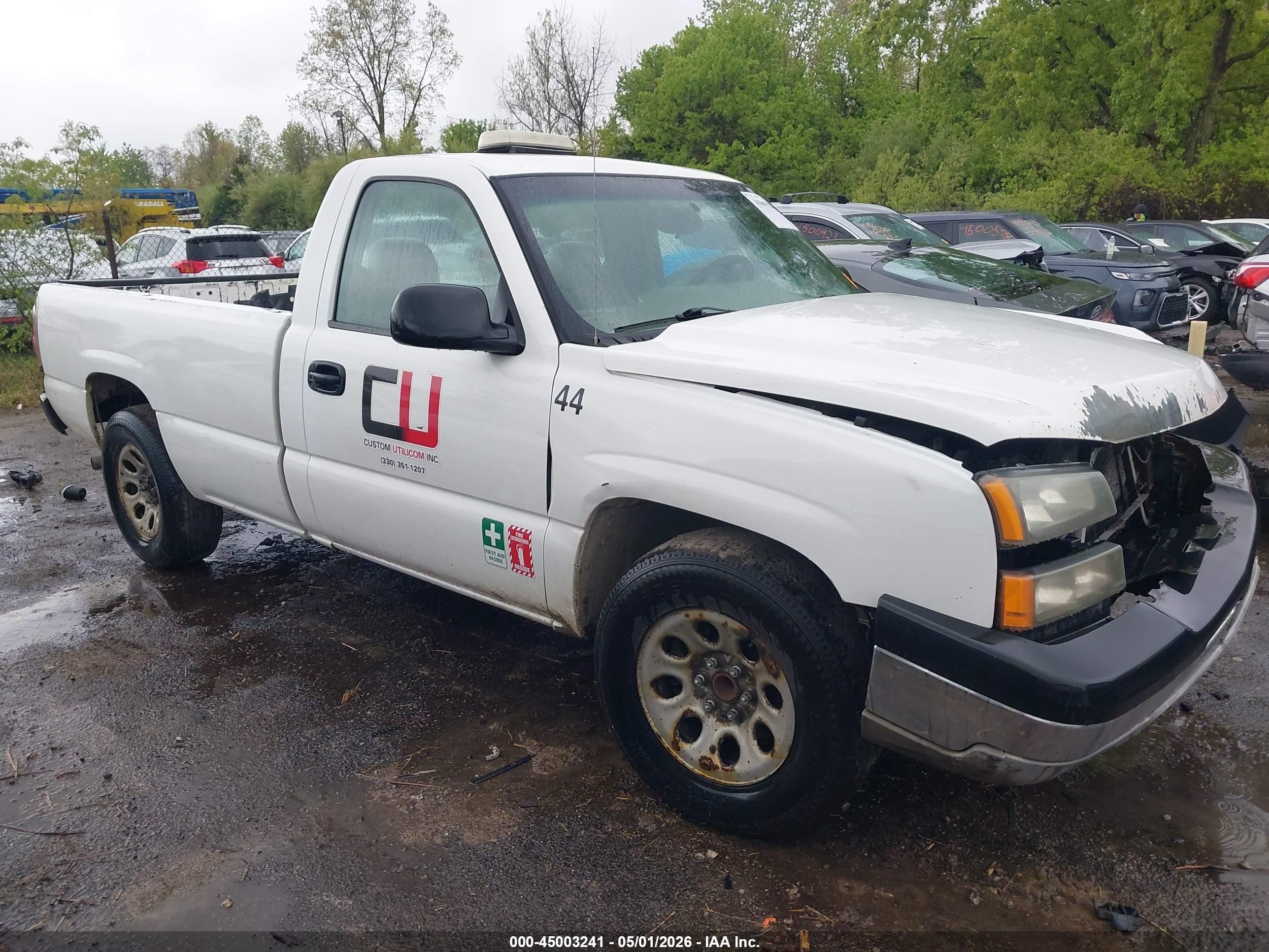 2006 Chevrolet Silverado 1500 Work Truck White vin: 3GCEC14V76G218949