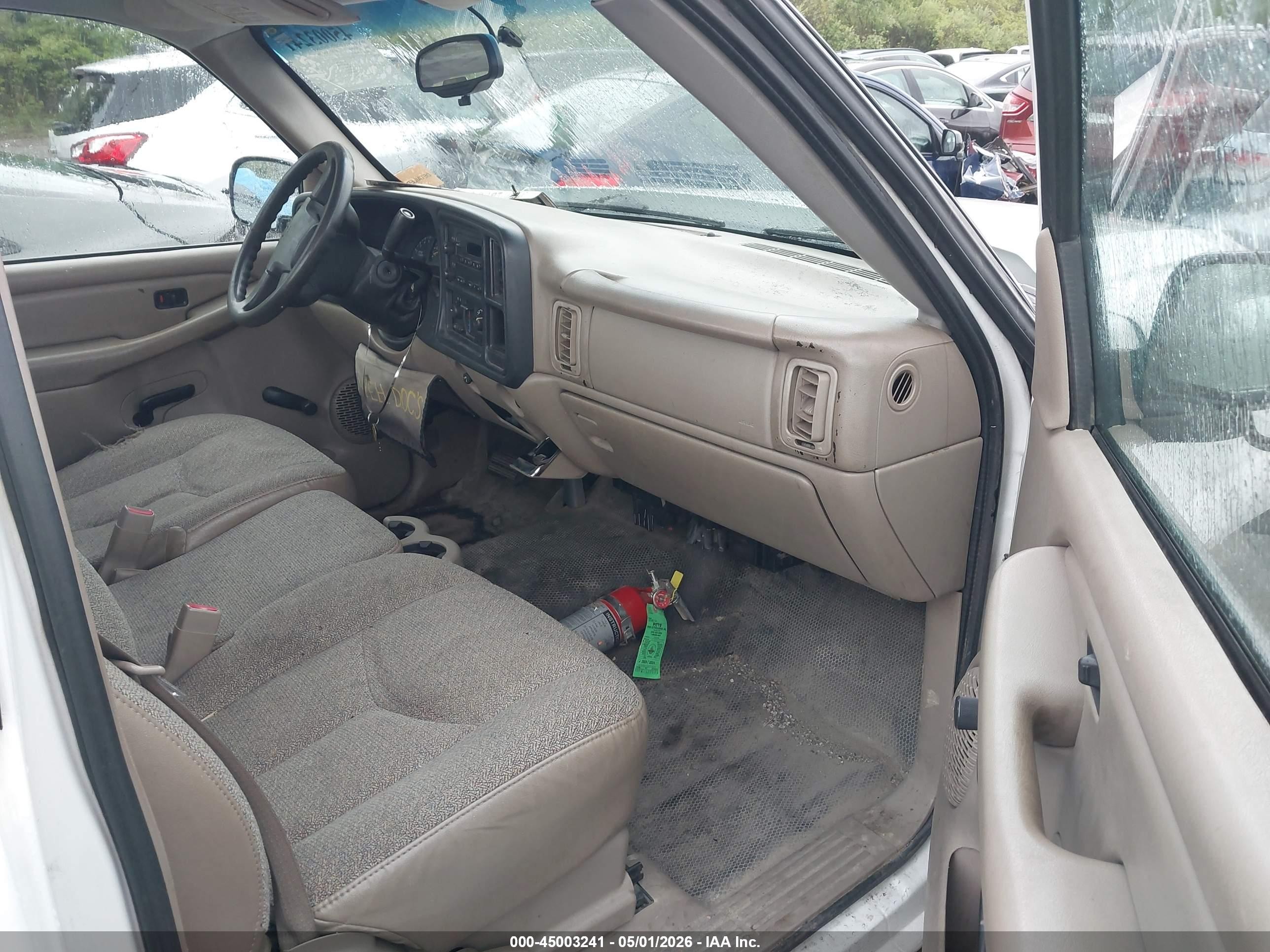 2006 Chevrolet Silverado 1500 Work Truck White vin: 3GCEC14V76G218949