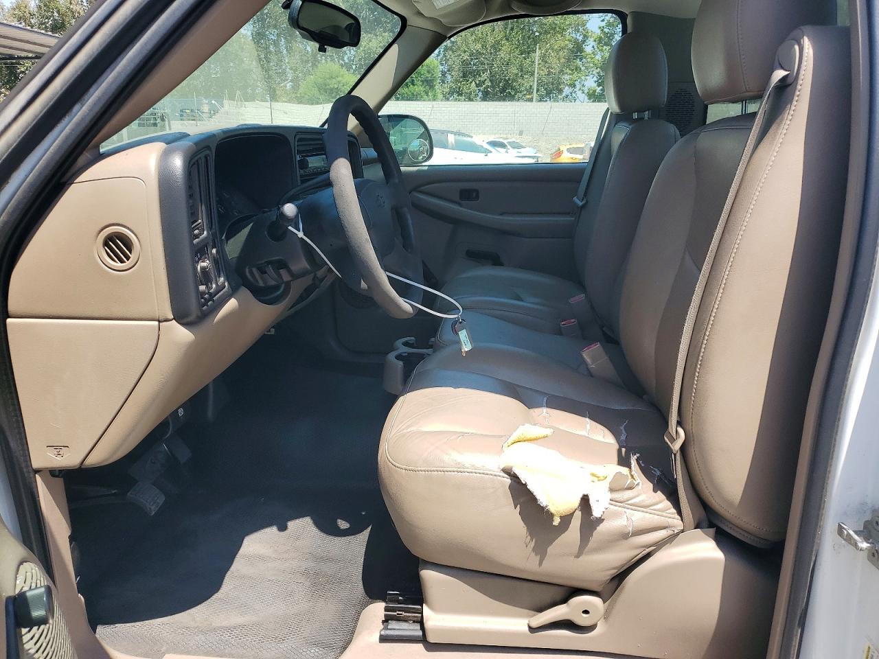 2007 Chevrolet Silverado C1500 Classic White vin: 3GCEC14V87G175207