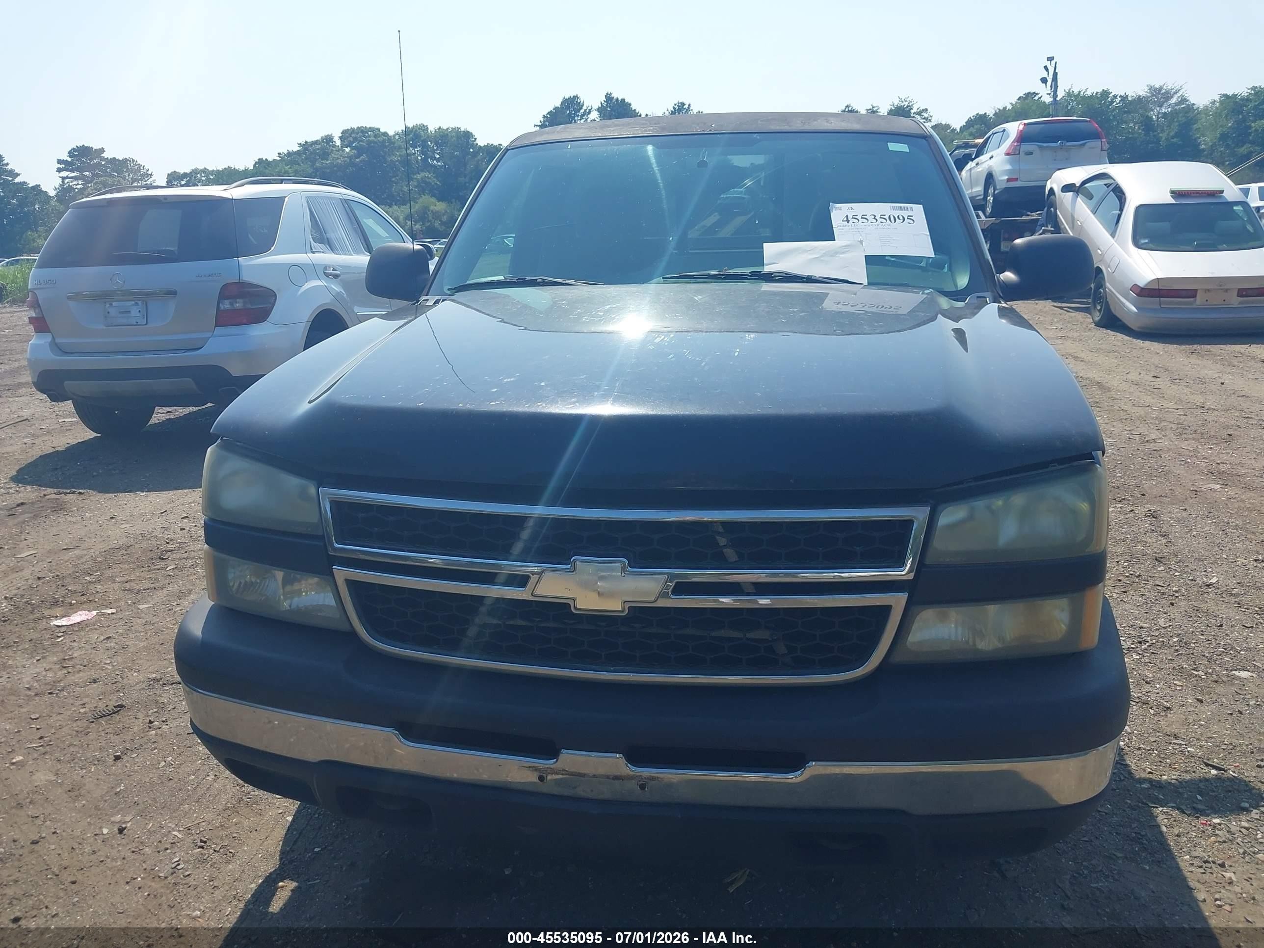 2006 Chevrolet Silverado 1500 C1500 Black vin: 3GCEC14V96GS67067
