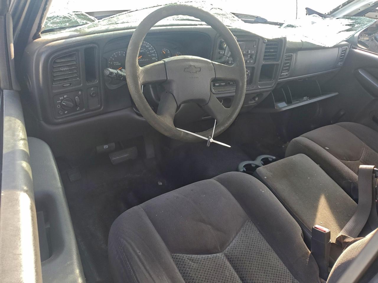 2007 Chevrolet Silverado C1500 Classic White vin: 3GCEC14V97G220297
