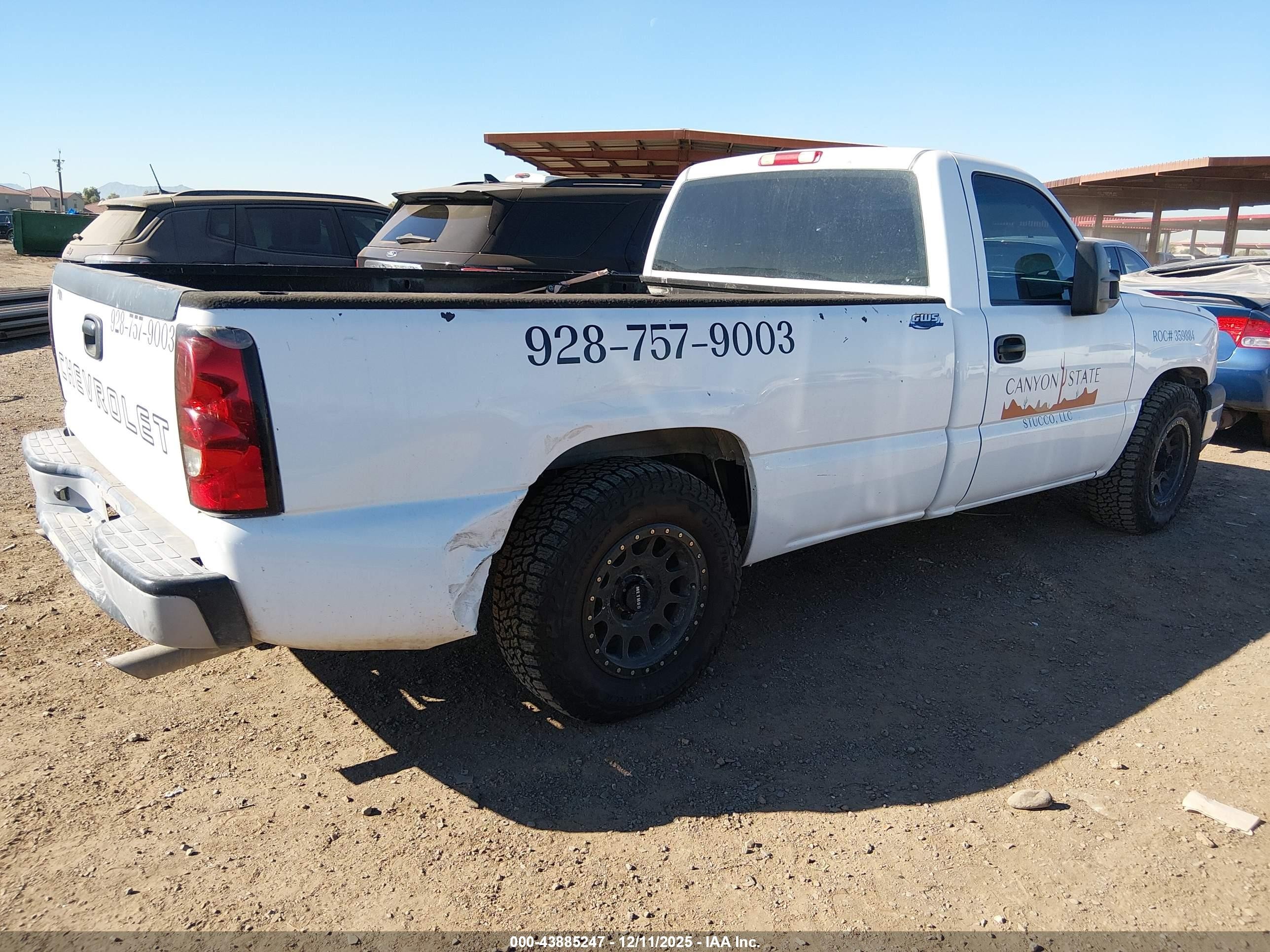 2006 Chevrolet Silverado 1500 Work Truck White vin: 3GCEC14X16G148074