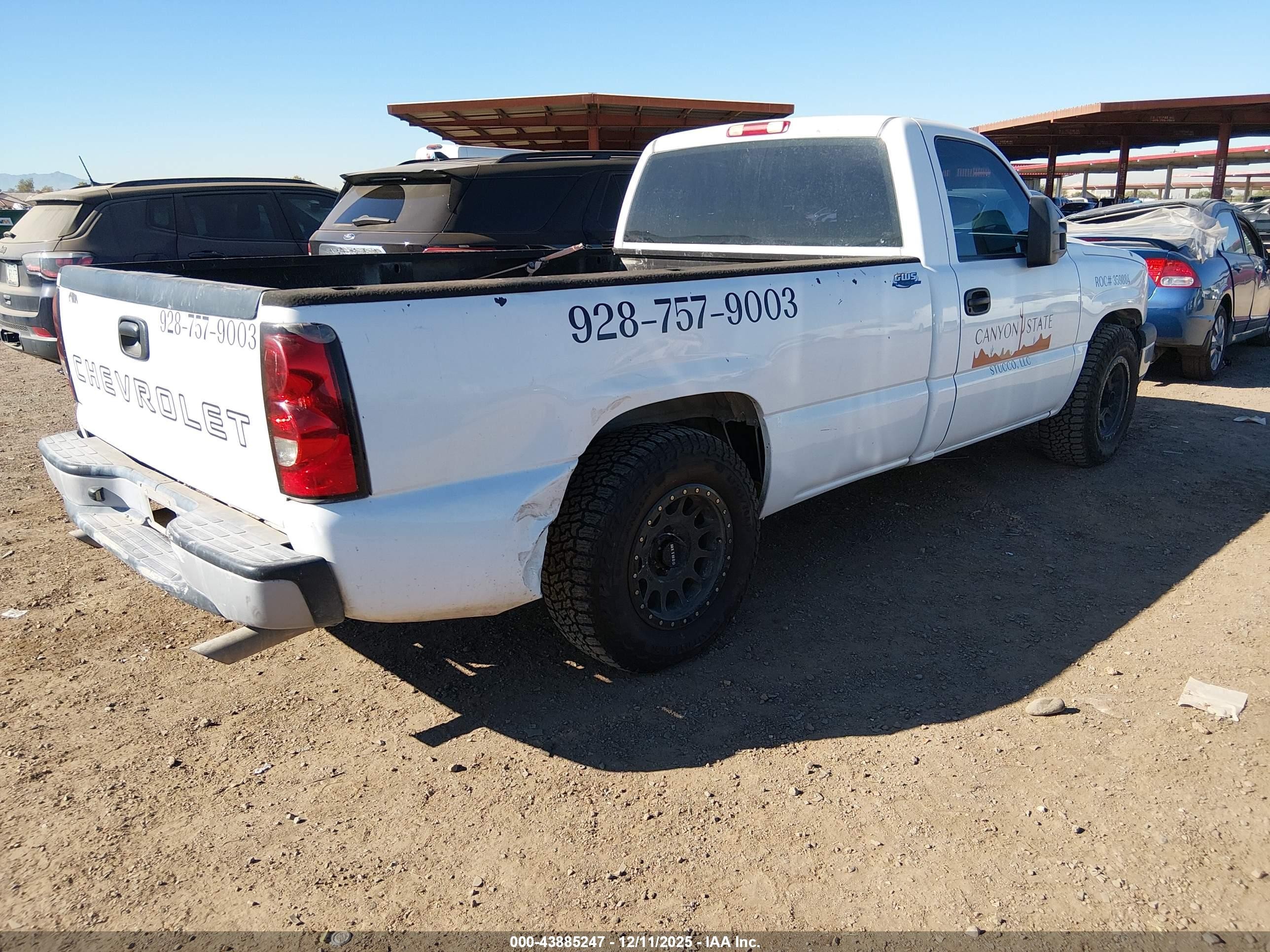 2006 Chevrolet Silverado 1500 Work Truck White vin: 3GCEC14X16G148074