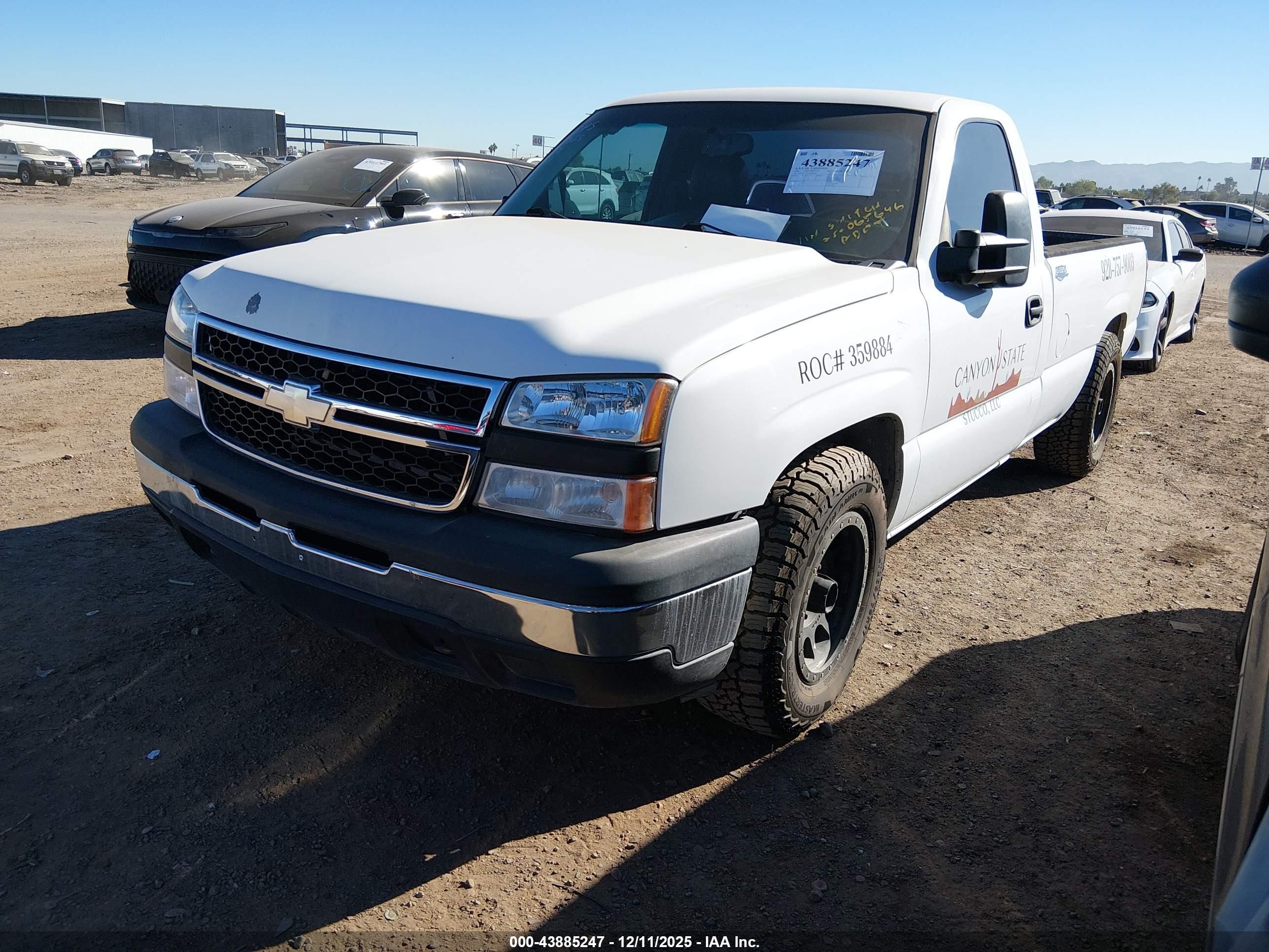 2006 Chevrolet Silverado 1500 Work Truck White vin: 3GCEC14X16G148074