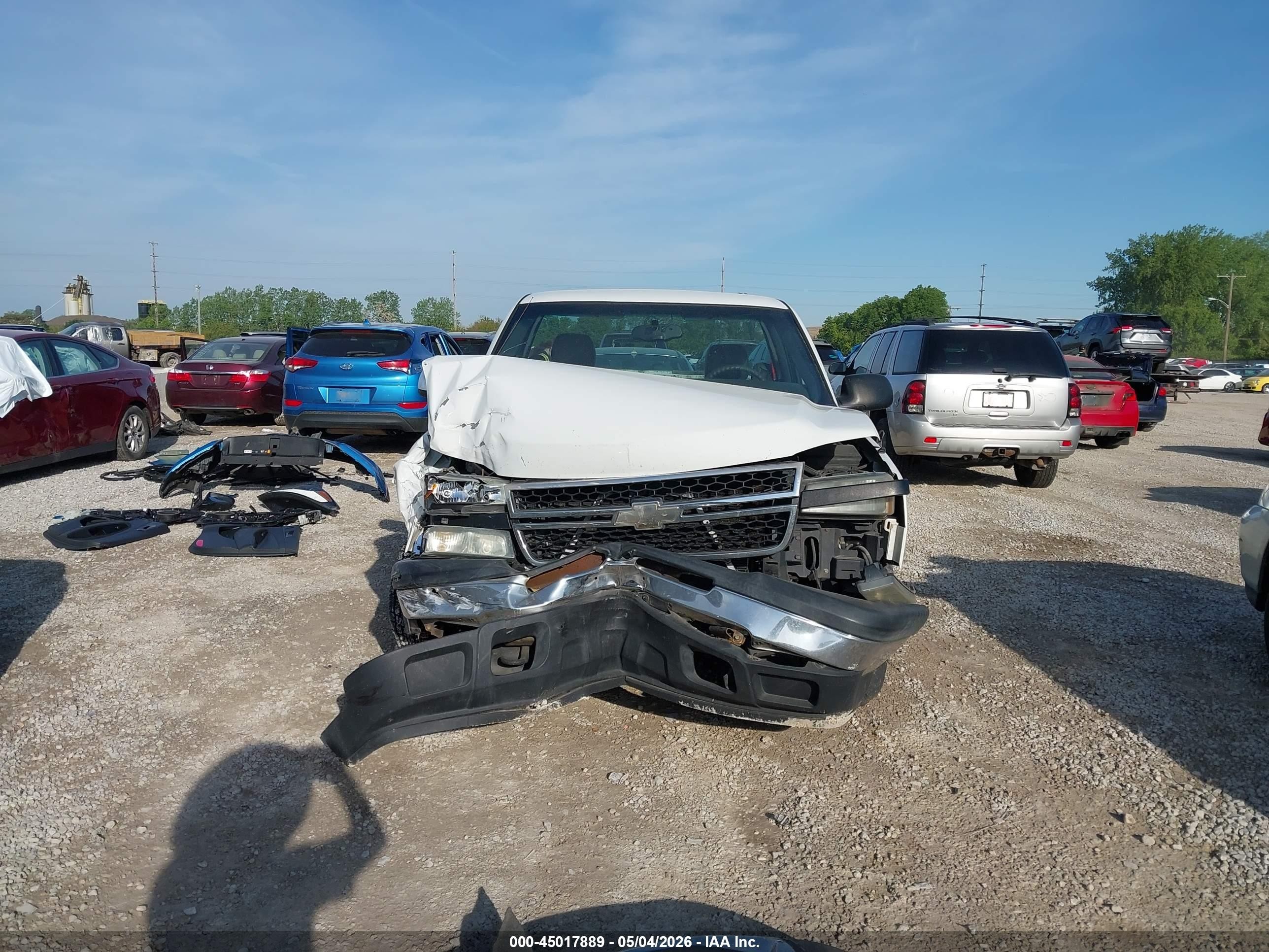 2006 Chevrolet Silverado 1500 Work Truck White vin: 3GCEC14X16G180443