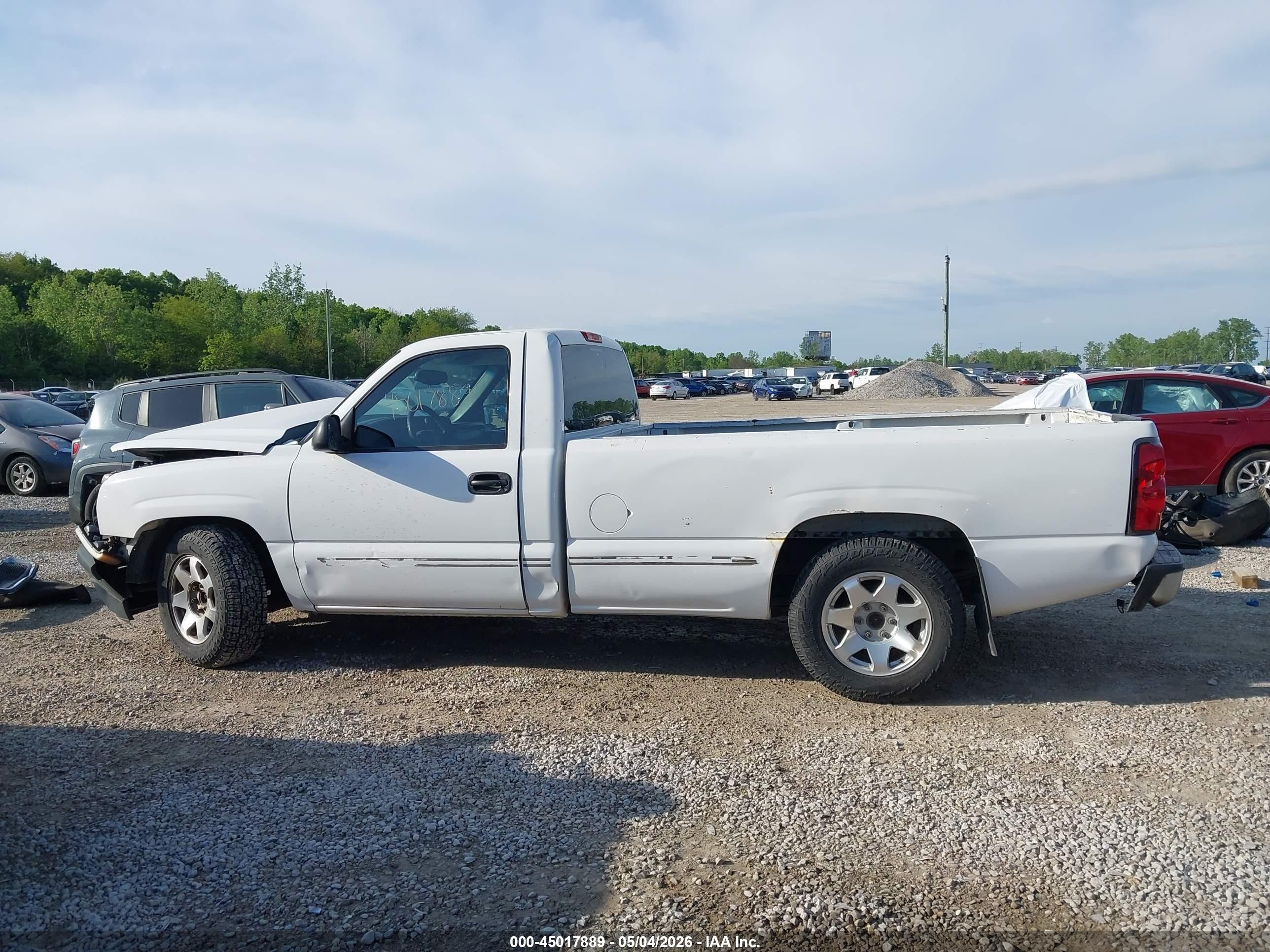2006 Chevrolet Silverado 1500 Work Truck White vin: 3GCEC14X16G180443