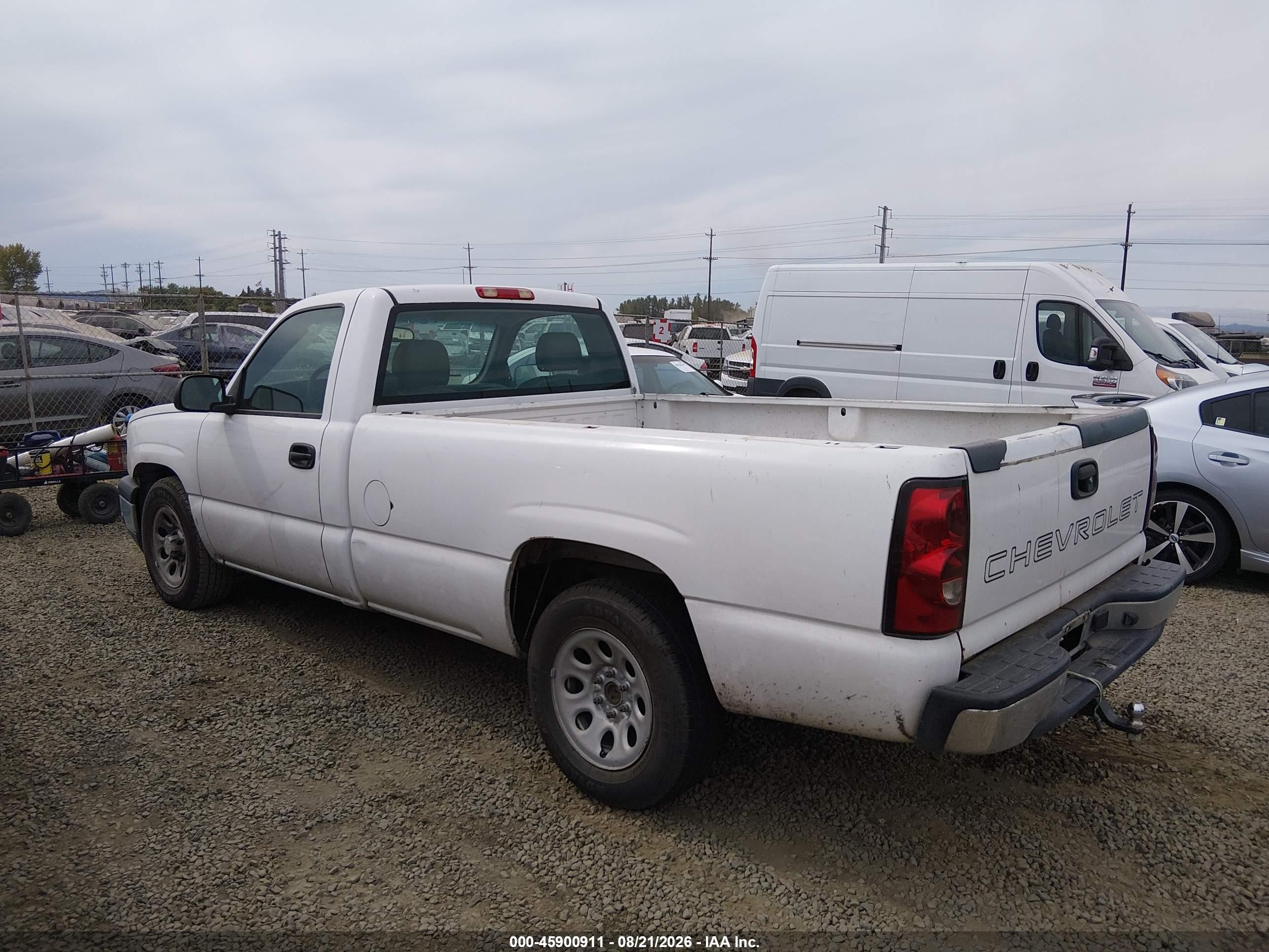 2006 Chevrolet Silverado 1500 Work Truck White vin: 3GCEC14X26G165059