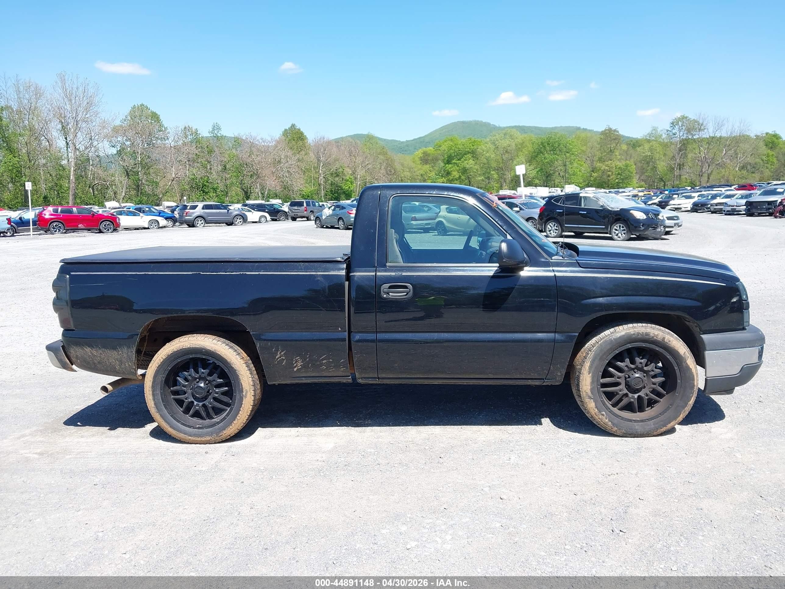 2006 Chevrolet Silverado 1500 Work Truck Black vin: 3GCEC14X26G172495
