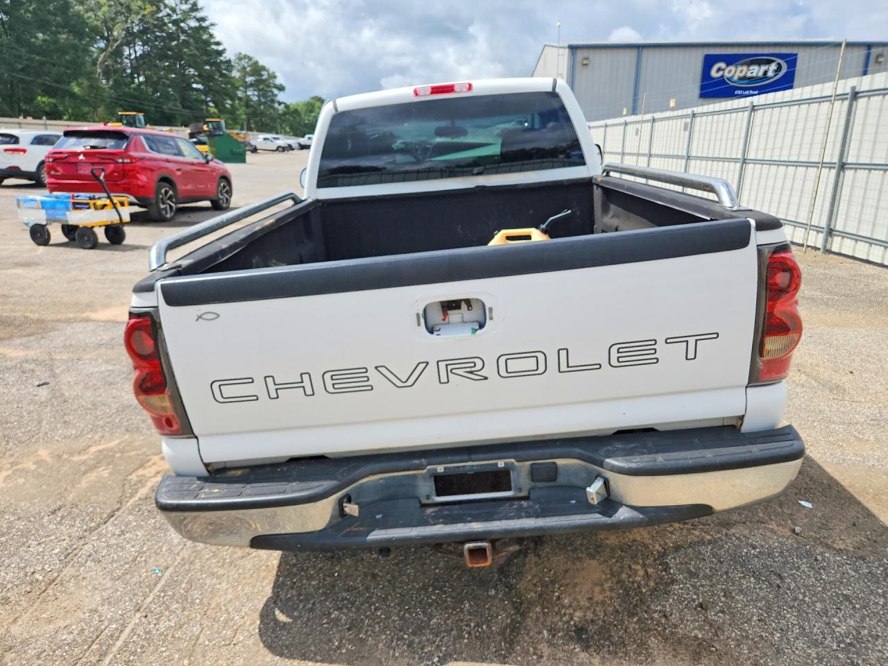 2006 Chevrolet Silverado C1500 White vin: 3GCEC14X26G271561