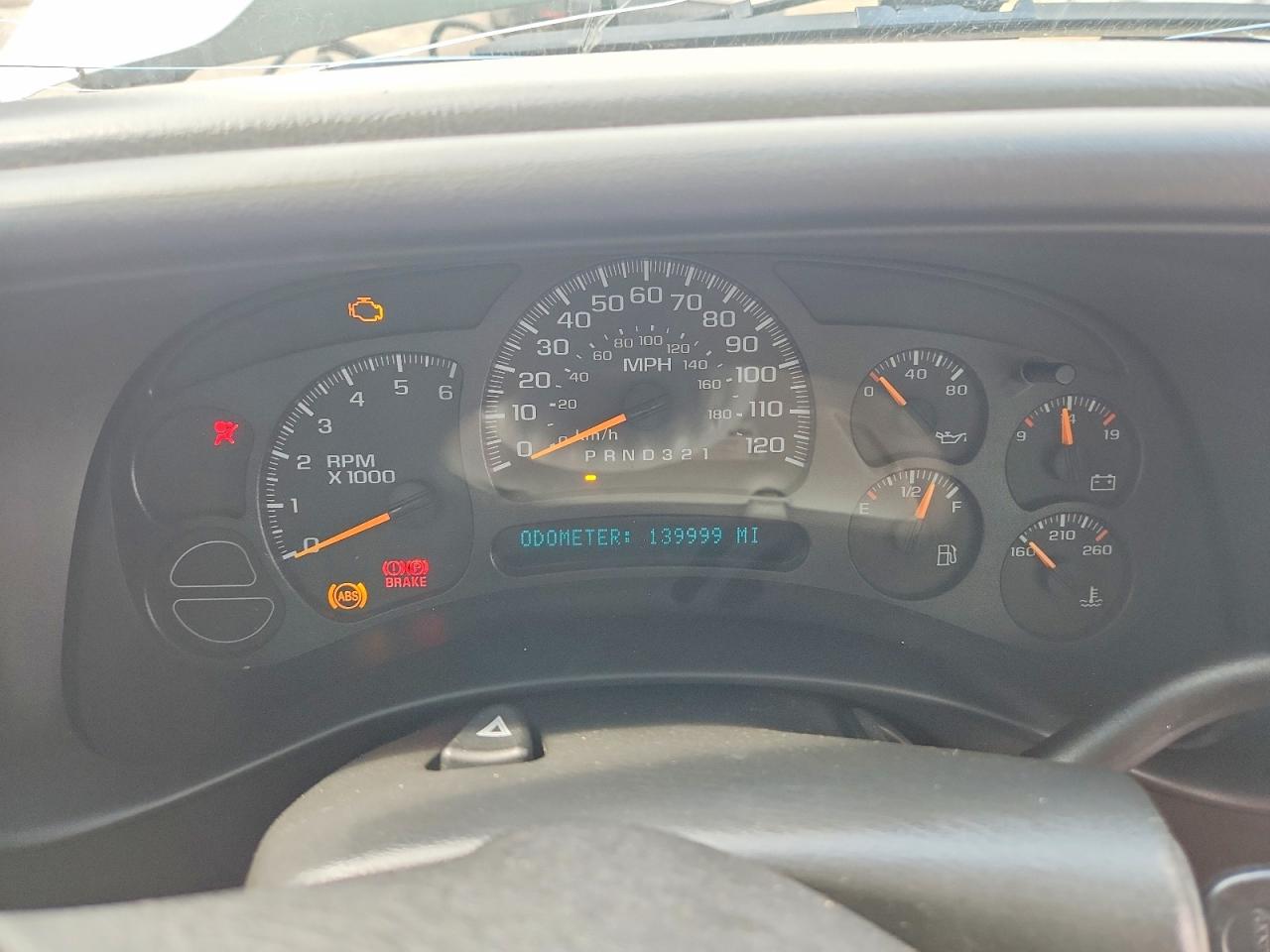 2006 Chevrolet Silverado C1500 White vin: 3GCEC14X26G271561