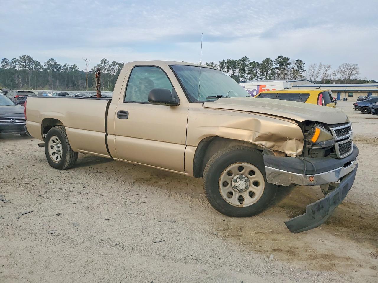 2006 Chevrolet Silverado C1500 Gold vin: 3GCEC14X36G160145
