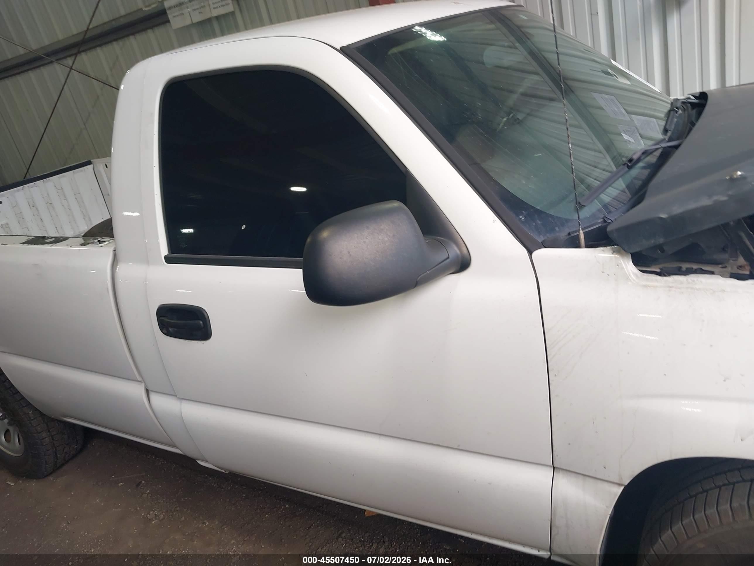 2006 Chevrolet Silverado 1500 Work Truck White vin: 3GCEC14X36G174708