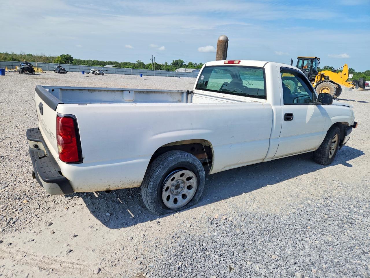 2006 Chevrolet Silverado C1500 White vin: 3GCEC14X36G178970
