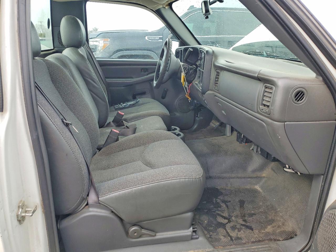 2006 Chevrolet Silverado C1500 White vin: 3GCEC14X36G178970
