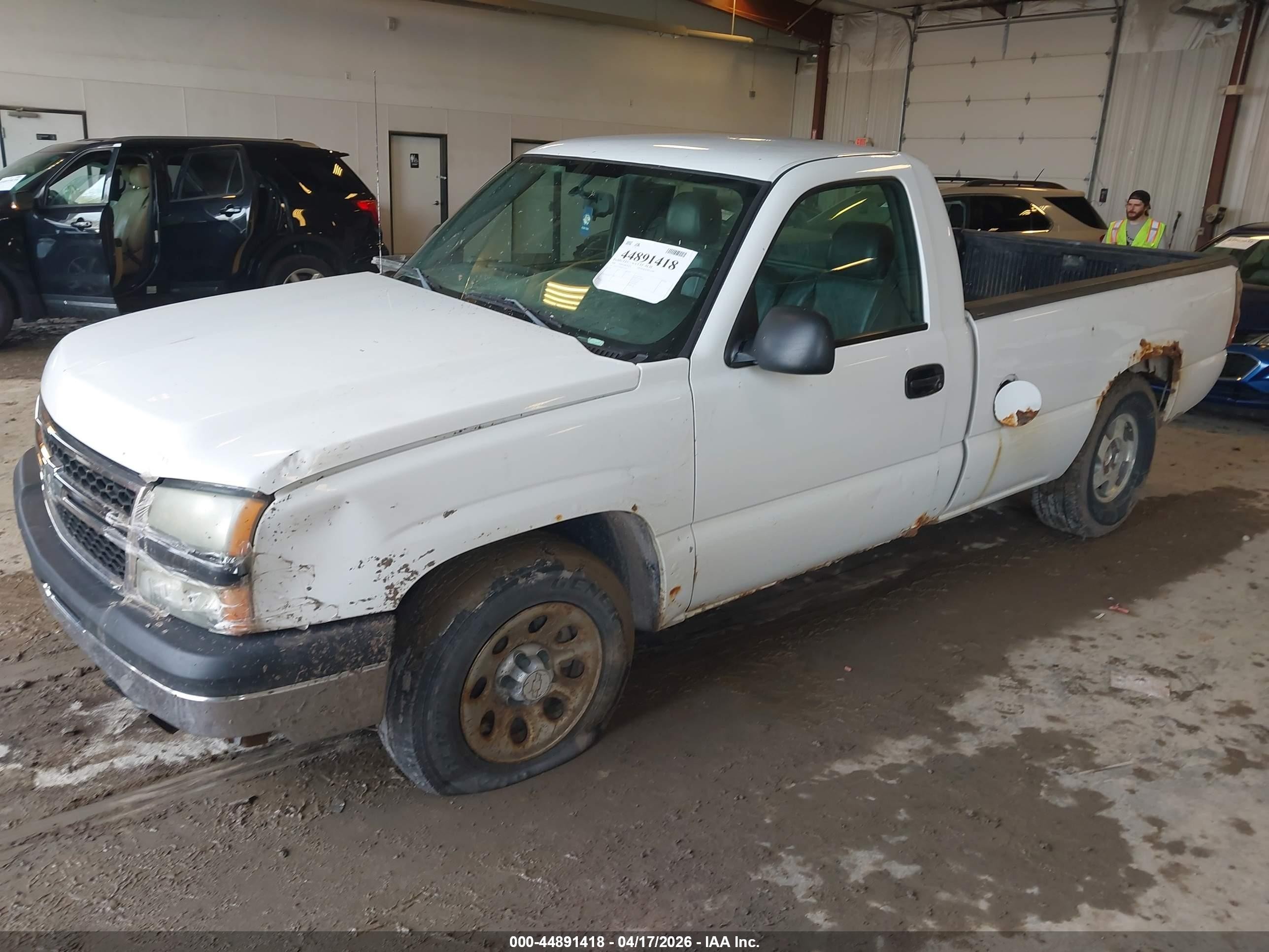 2006 Chevrolet Silverado 1500 Work Truck White vin: 3GCEC14X46G155567
