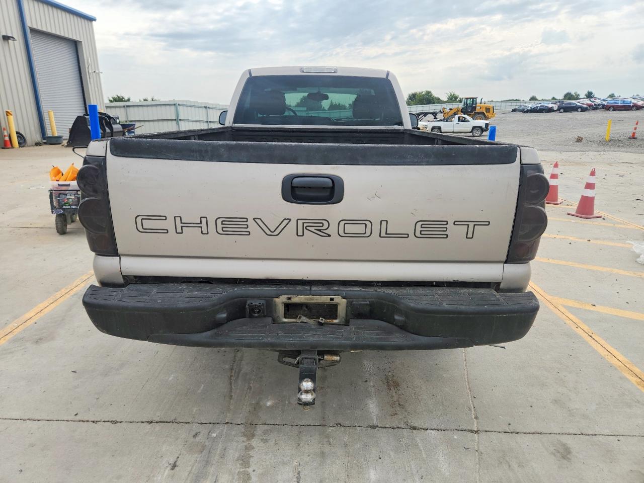2006 Chevrolet Silverado C1500 Tan vin: 3GCEC14X46G170893