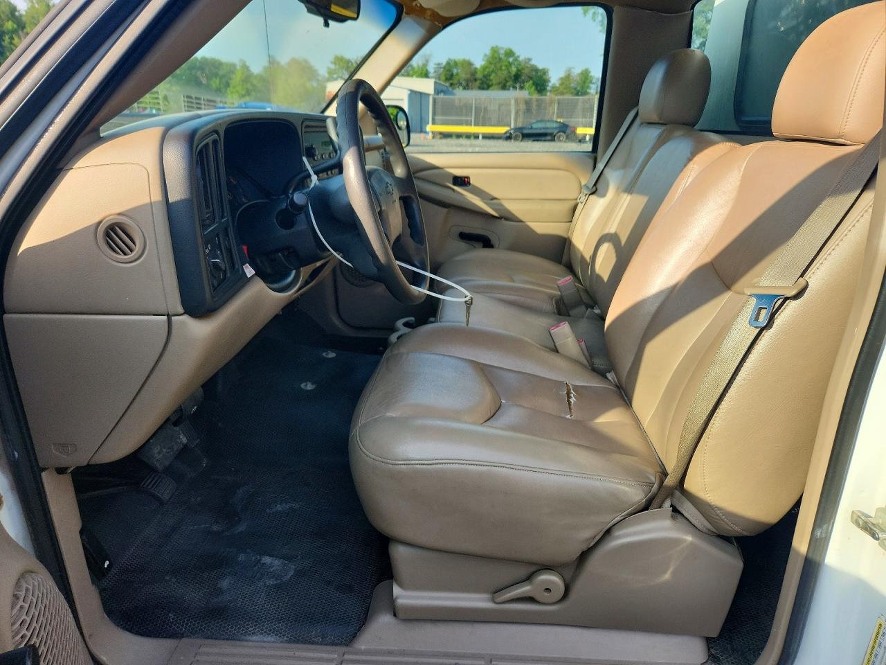 2007 Chevrolet Silverado C1500 Classic Белый vin: 3GCEC14X47G146207