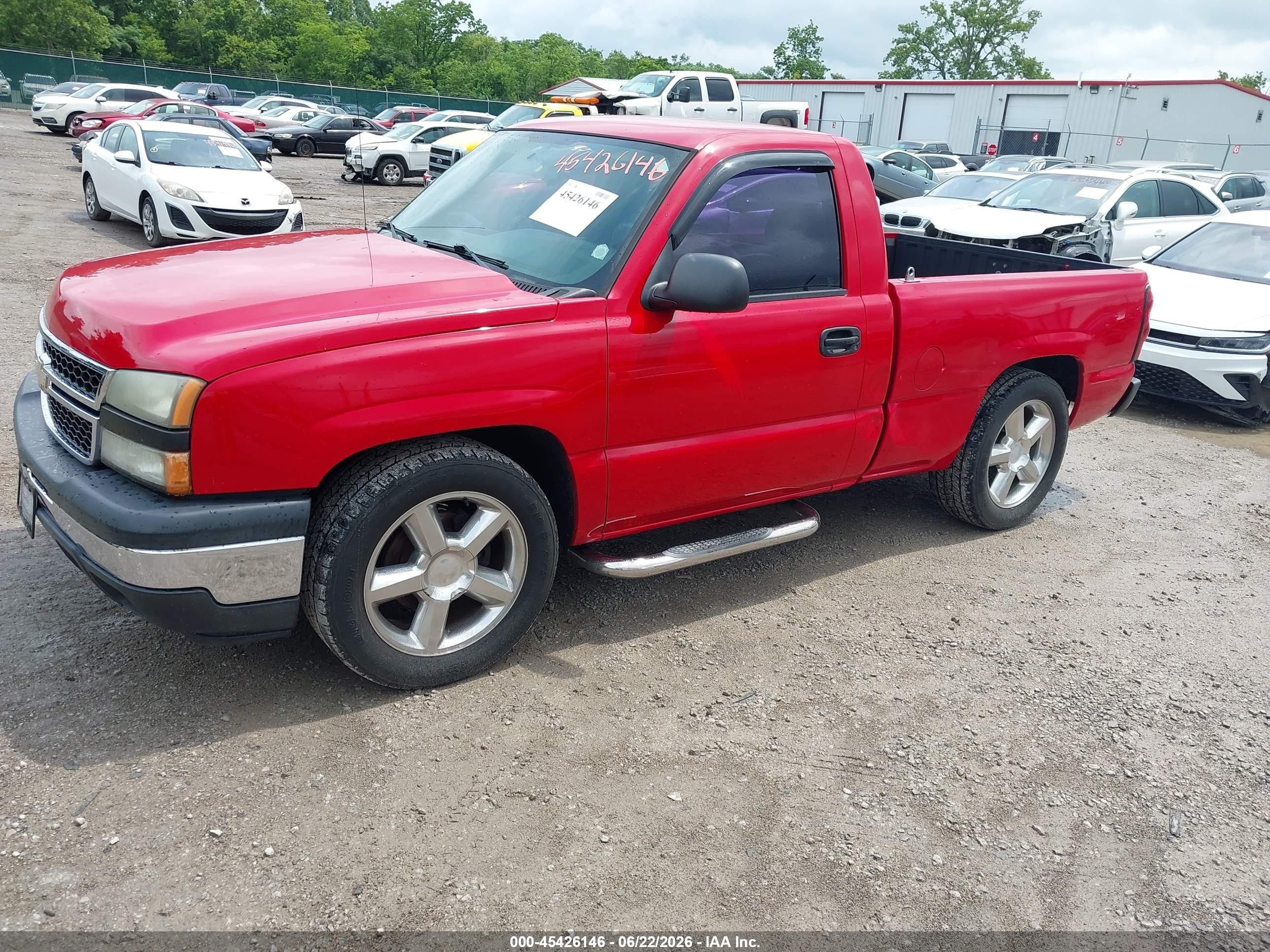 2007 Chevrolet Silverado 1500 Classic Work Truck Red vin: 3GCEC14X47G193804