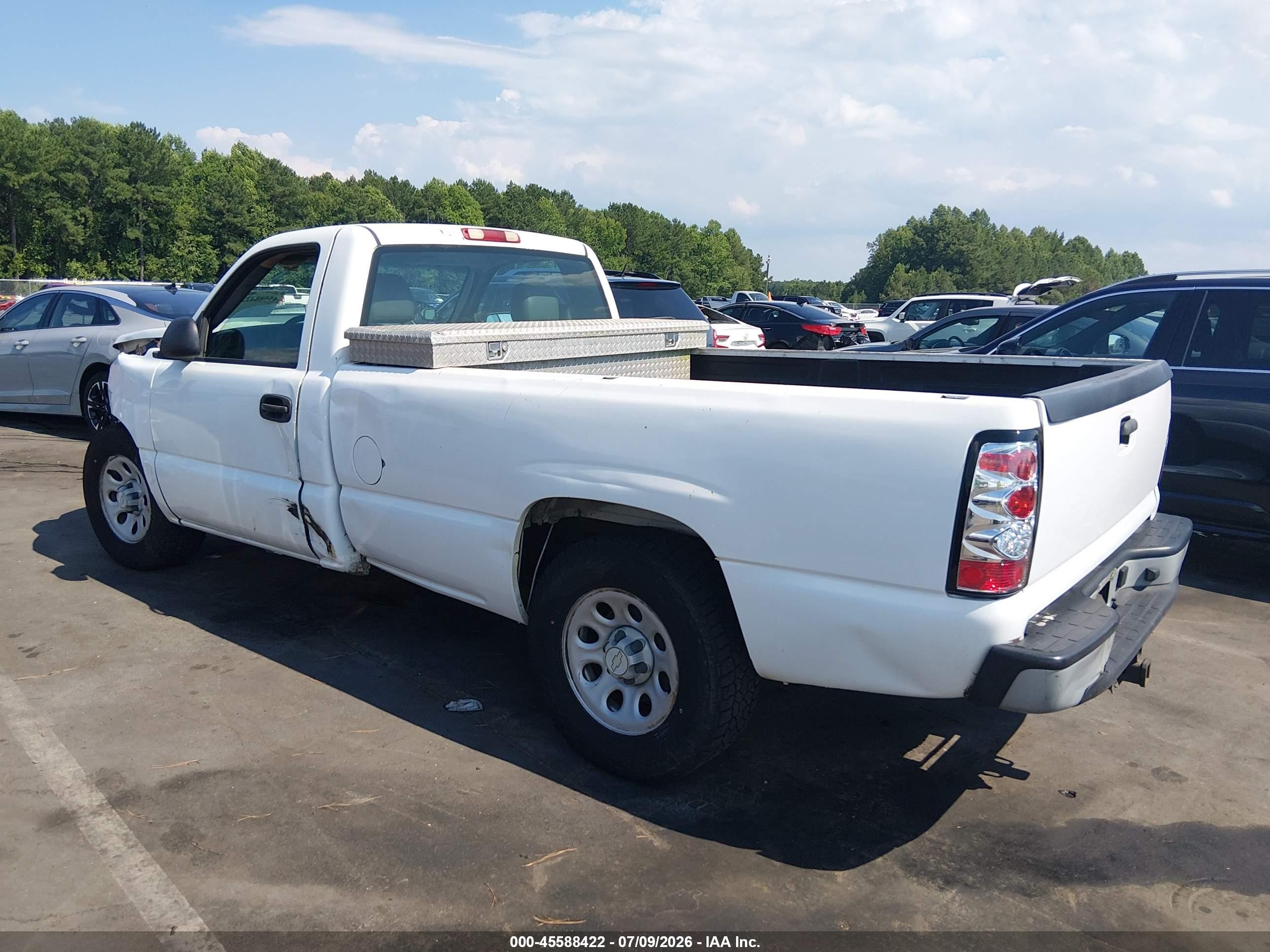 2006 Chevrolet Silverado 1500 Work Truck White vin: 3GCEC14X56G147834