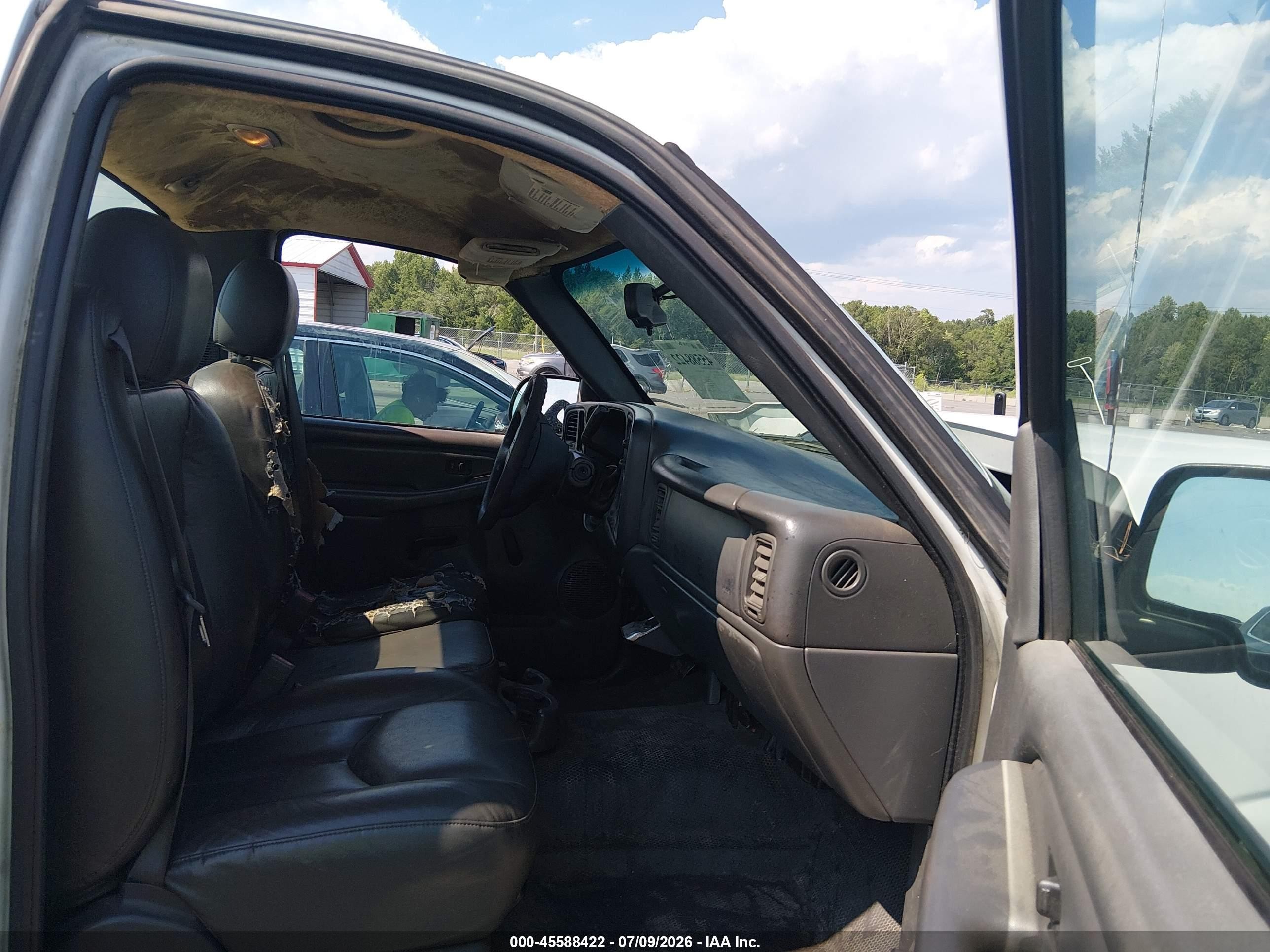 2006 Chevrolet Silverado 1500 Work Truck White vin: 3GCEC14X56G147834