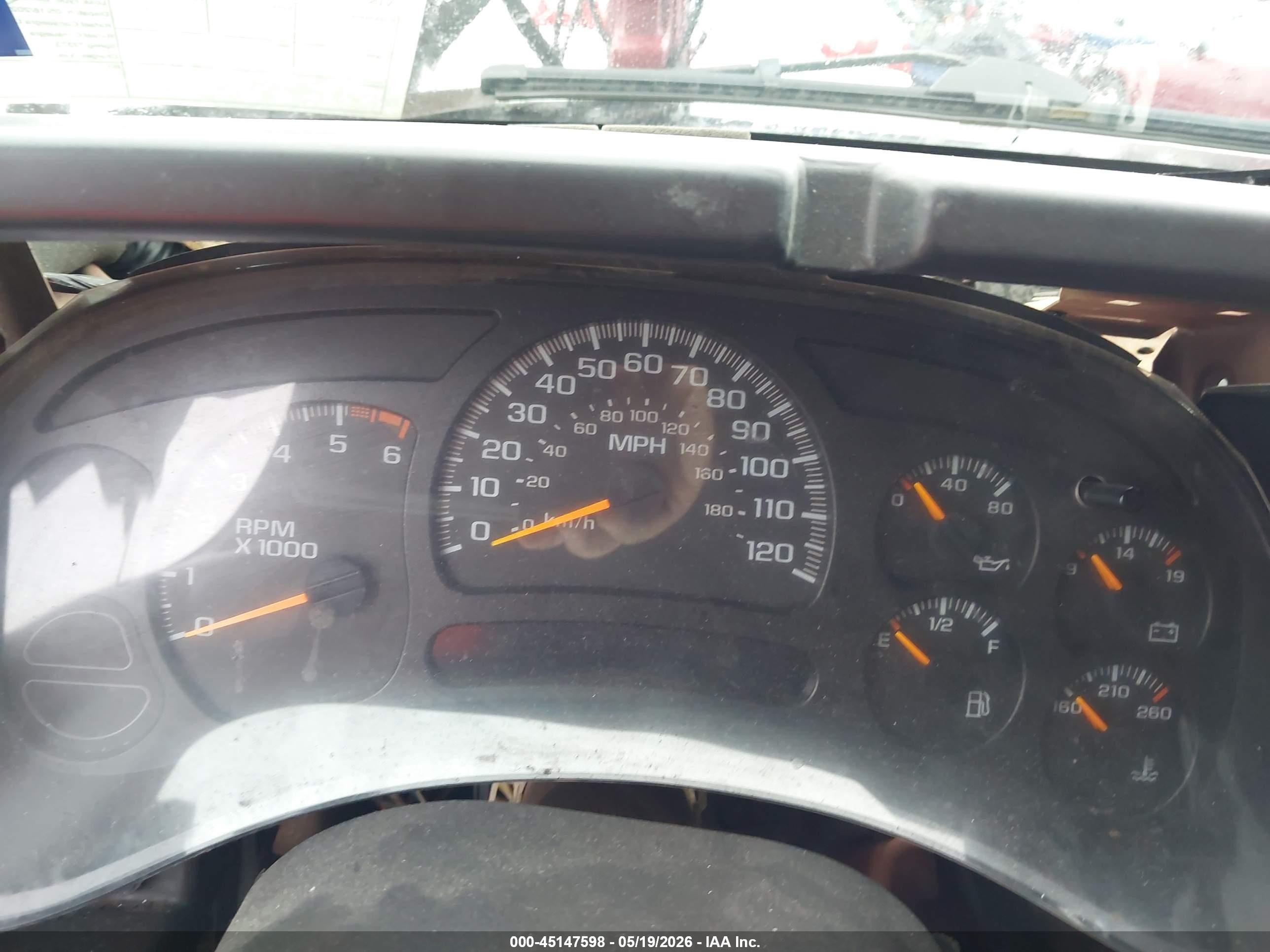 2006 Chevrolet Silverado 1500 Work Truck White vin: 3GCEC14X56G221222