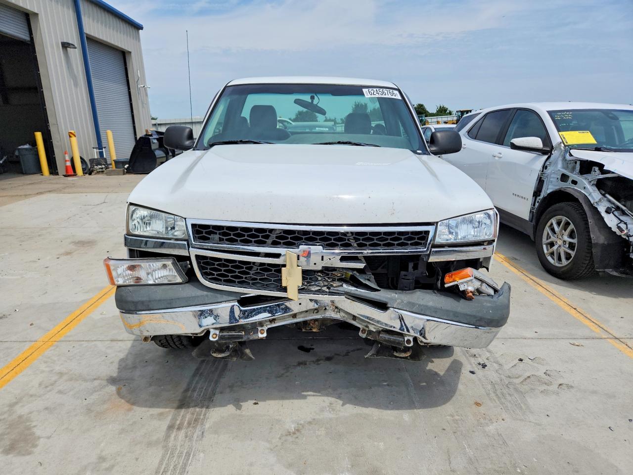 2007 Chevrolet Silverado C1500 Classic White vin: 3GCEC14X57G179040