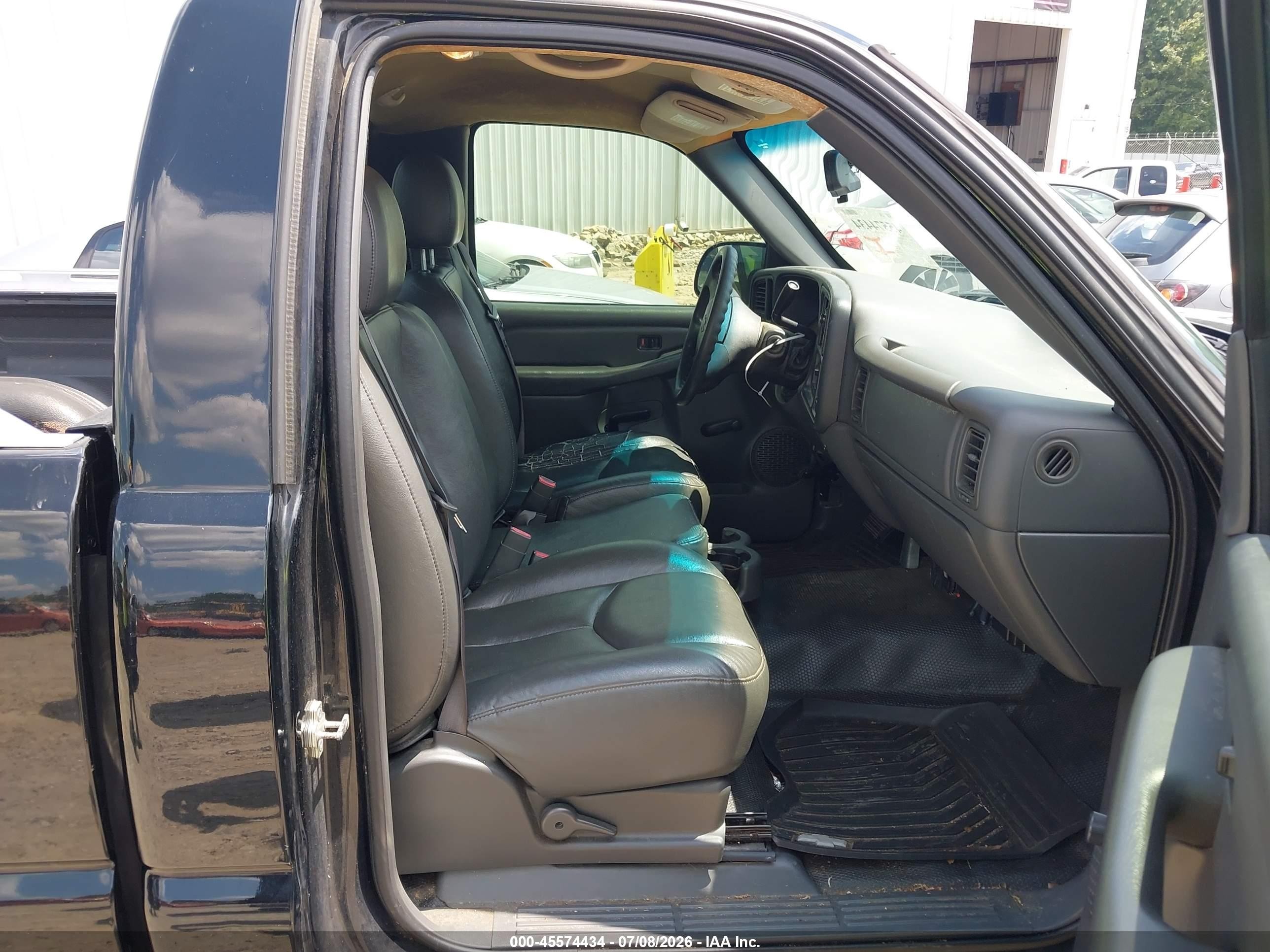 2006 Chevrolet Silverado 1500 Work Truck Черный vin: 3GCEC14X66G225313
